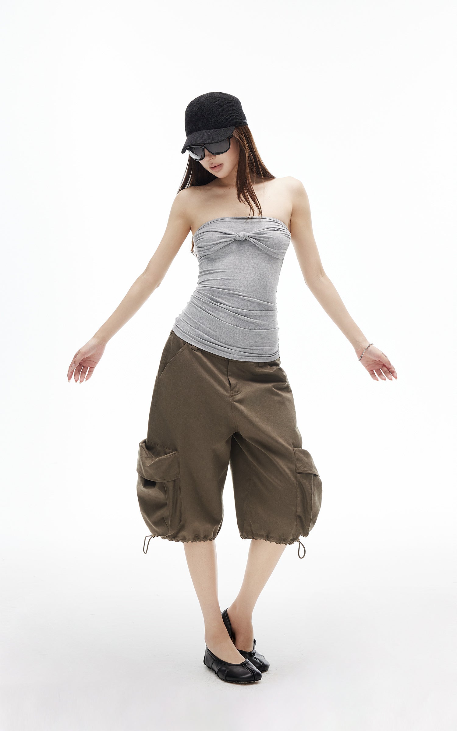 IAMXIAA オーバーサイズカーゴバミューダパンツ