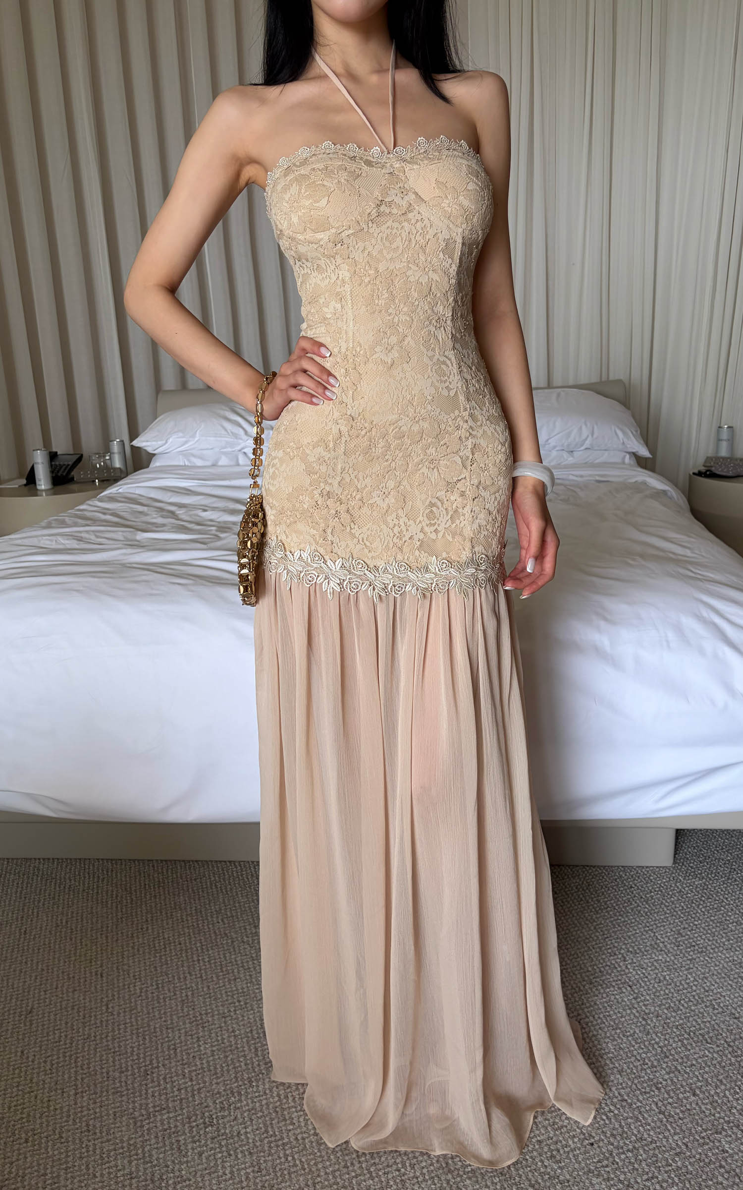 Hydrae Robe longue sirène en dentelle à dos nu