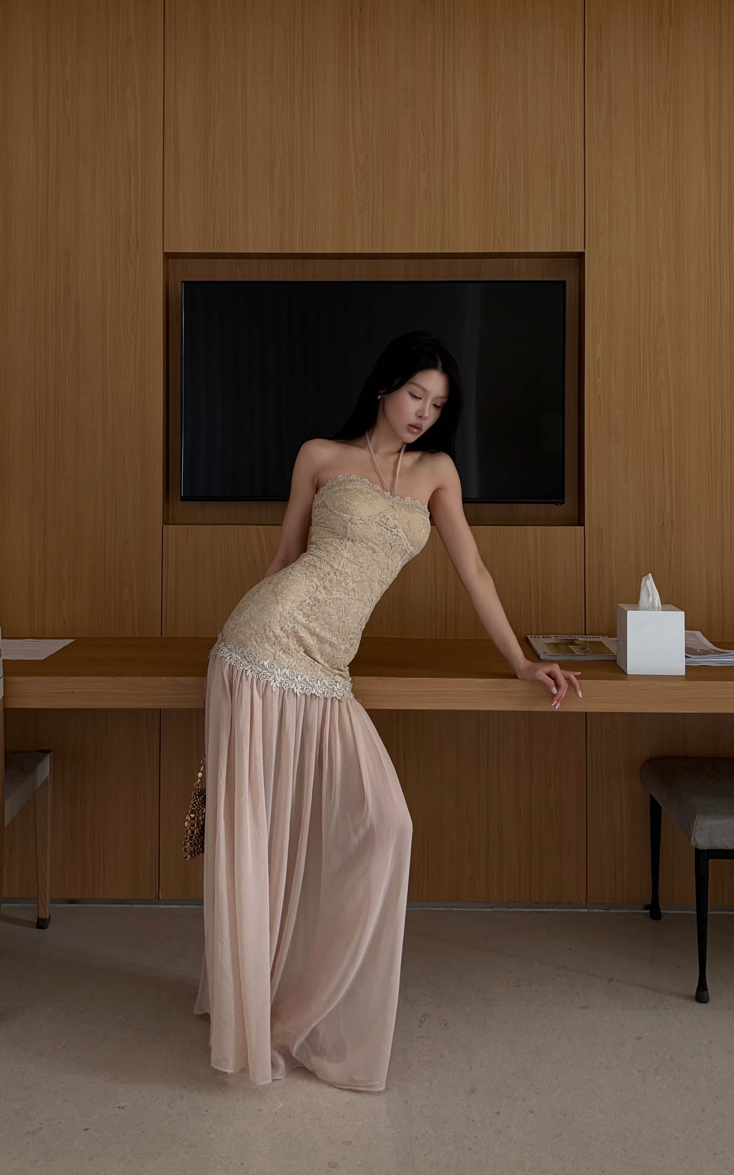 Hydrae Robe longue sirène en dentelle à dos nu