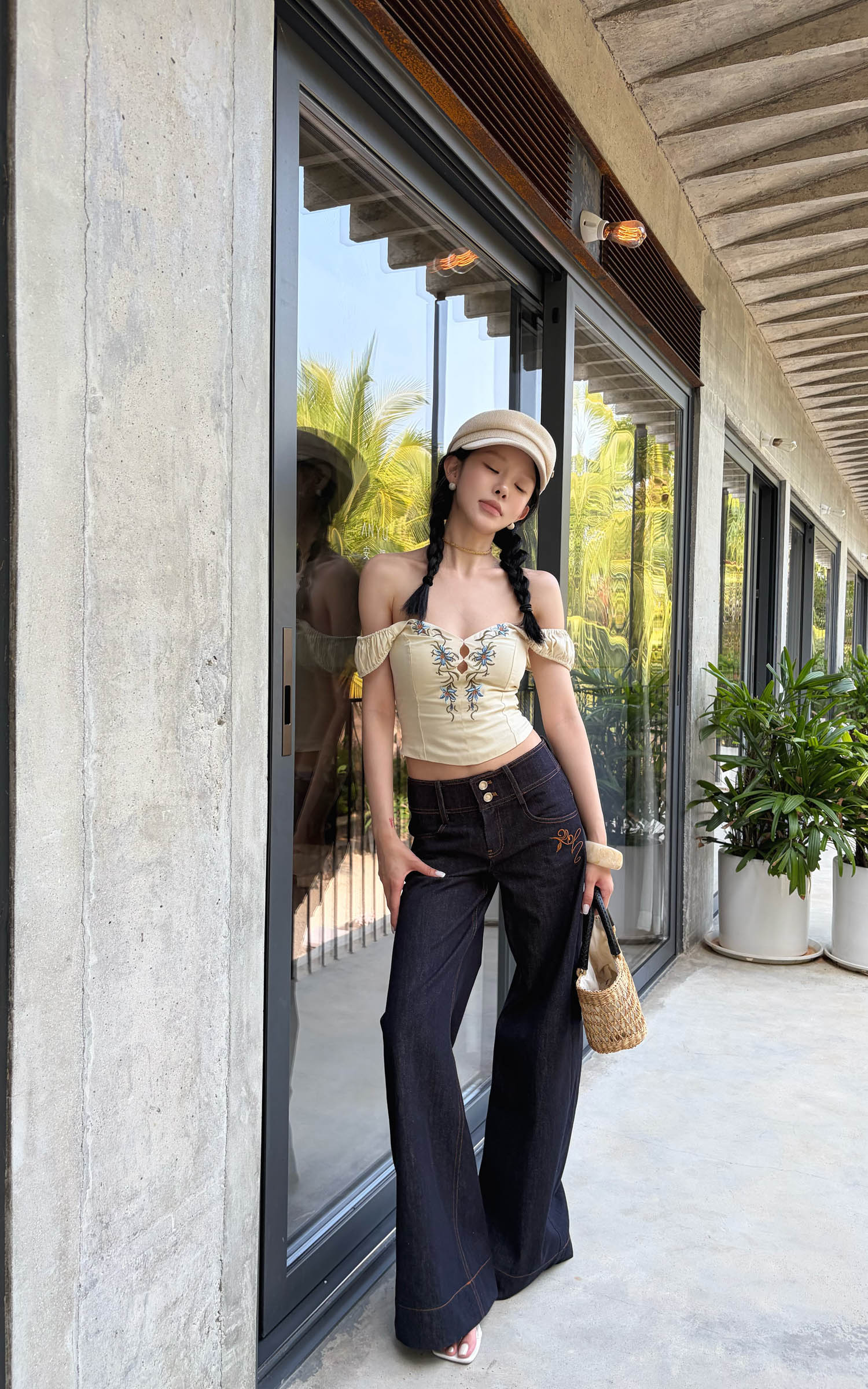 Hydrae Haut corset paysanne froncé brodé