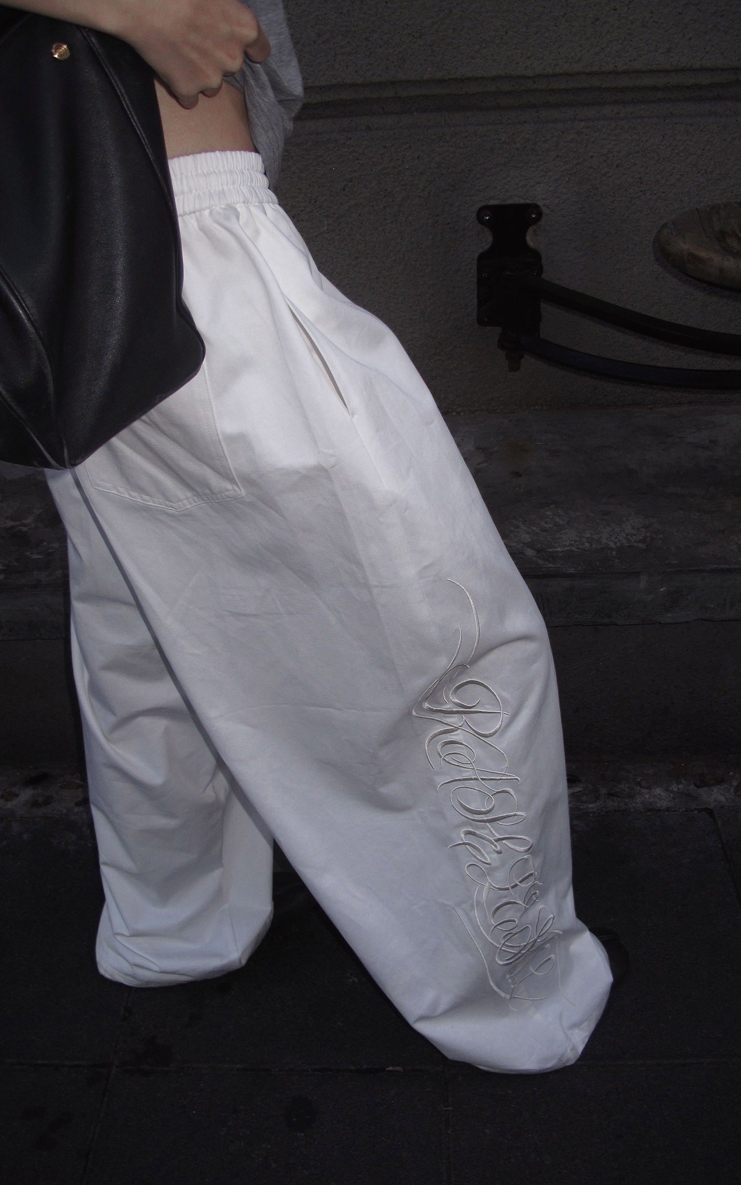 Rase le sol Embroidered Wide-Leg Drawstring Pants