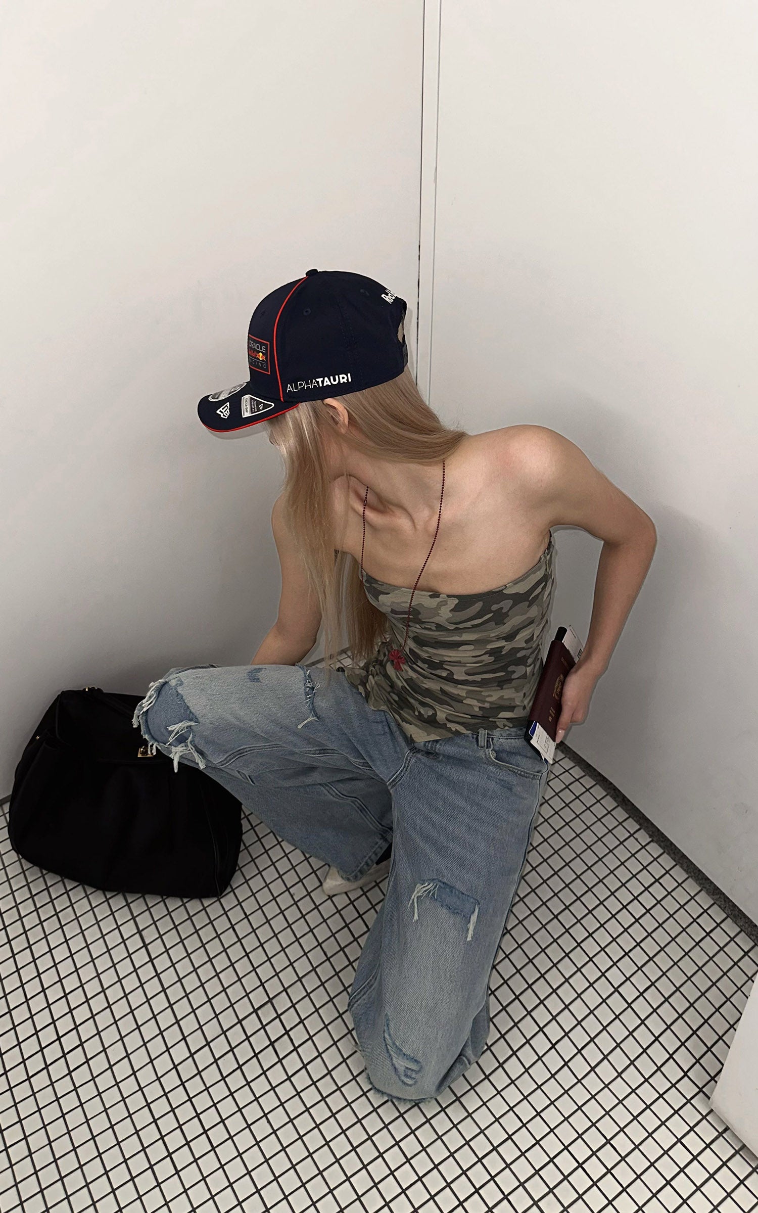 Rase le sol Distressed Washed Wide-Leg Jeans