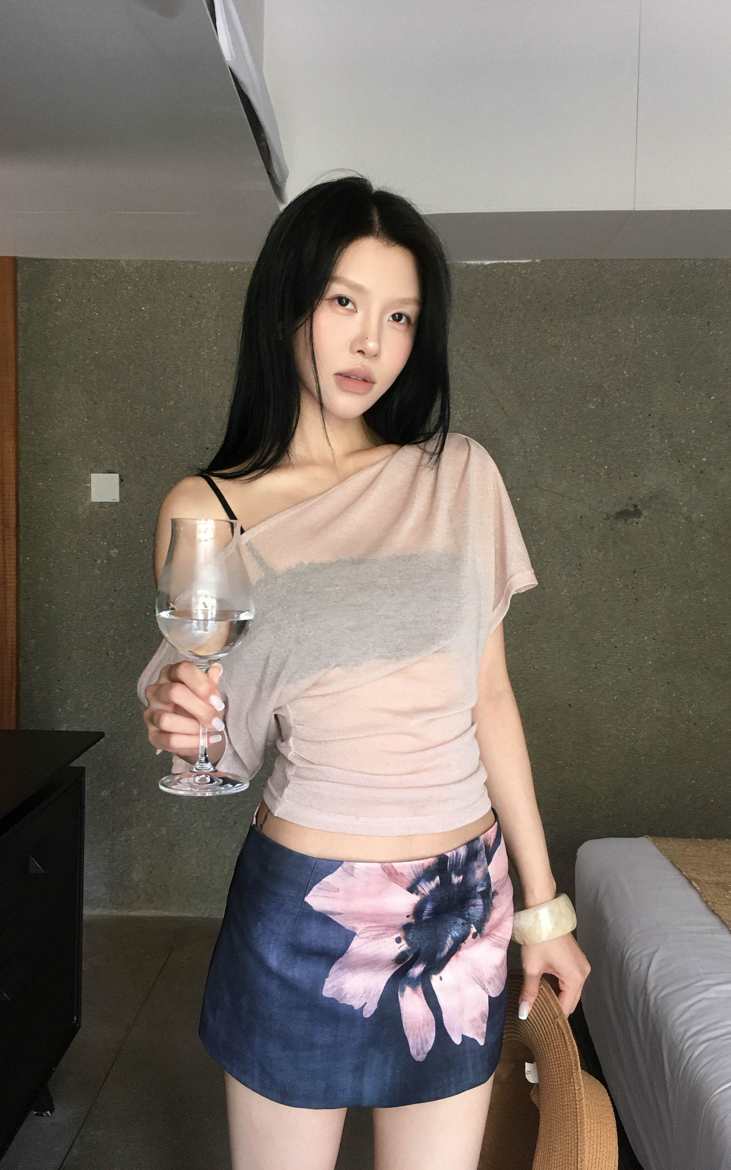 Hydrae Sheer Drape Backless Off-Shoulder Top