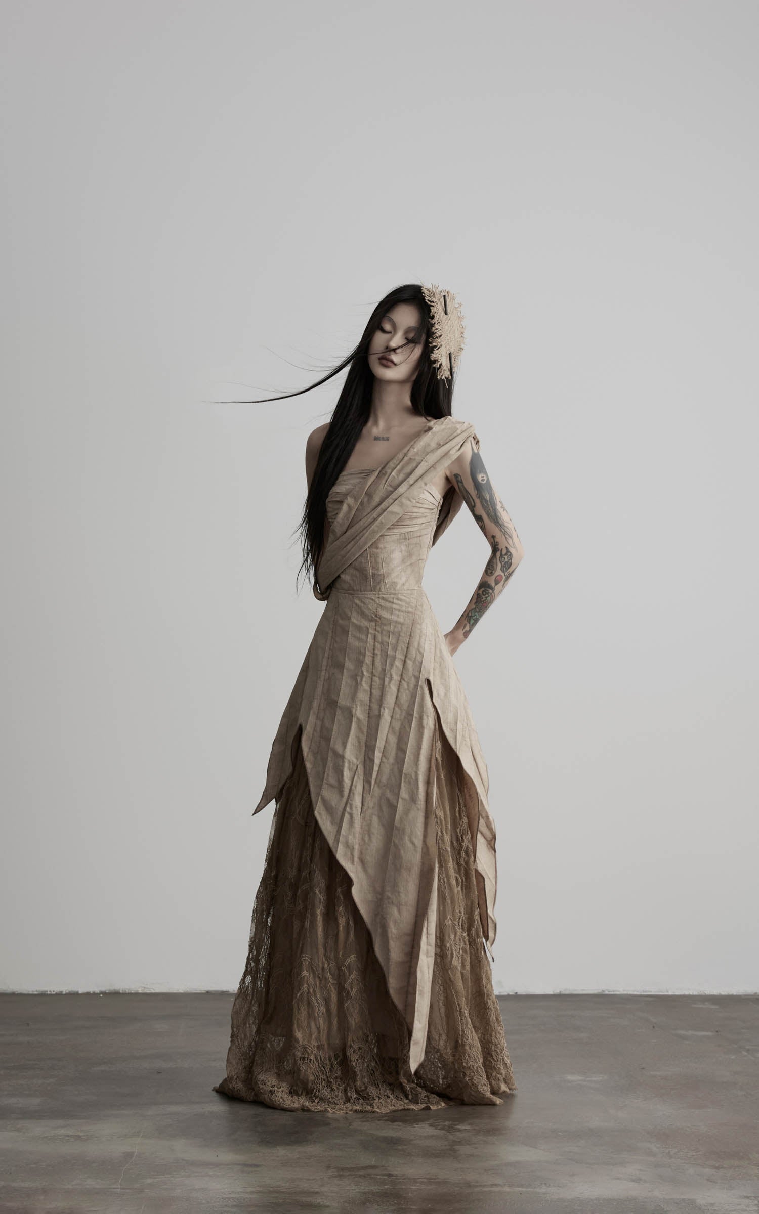 DOINDULGE Asymmetric Lace Panel Maxi Dress