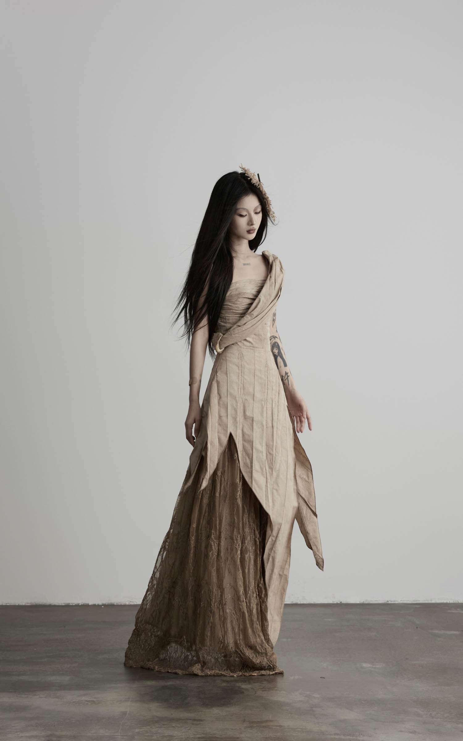 DOINDULGE Asymmetric Lace Panel Maxi Dress