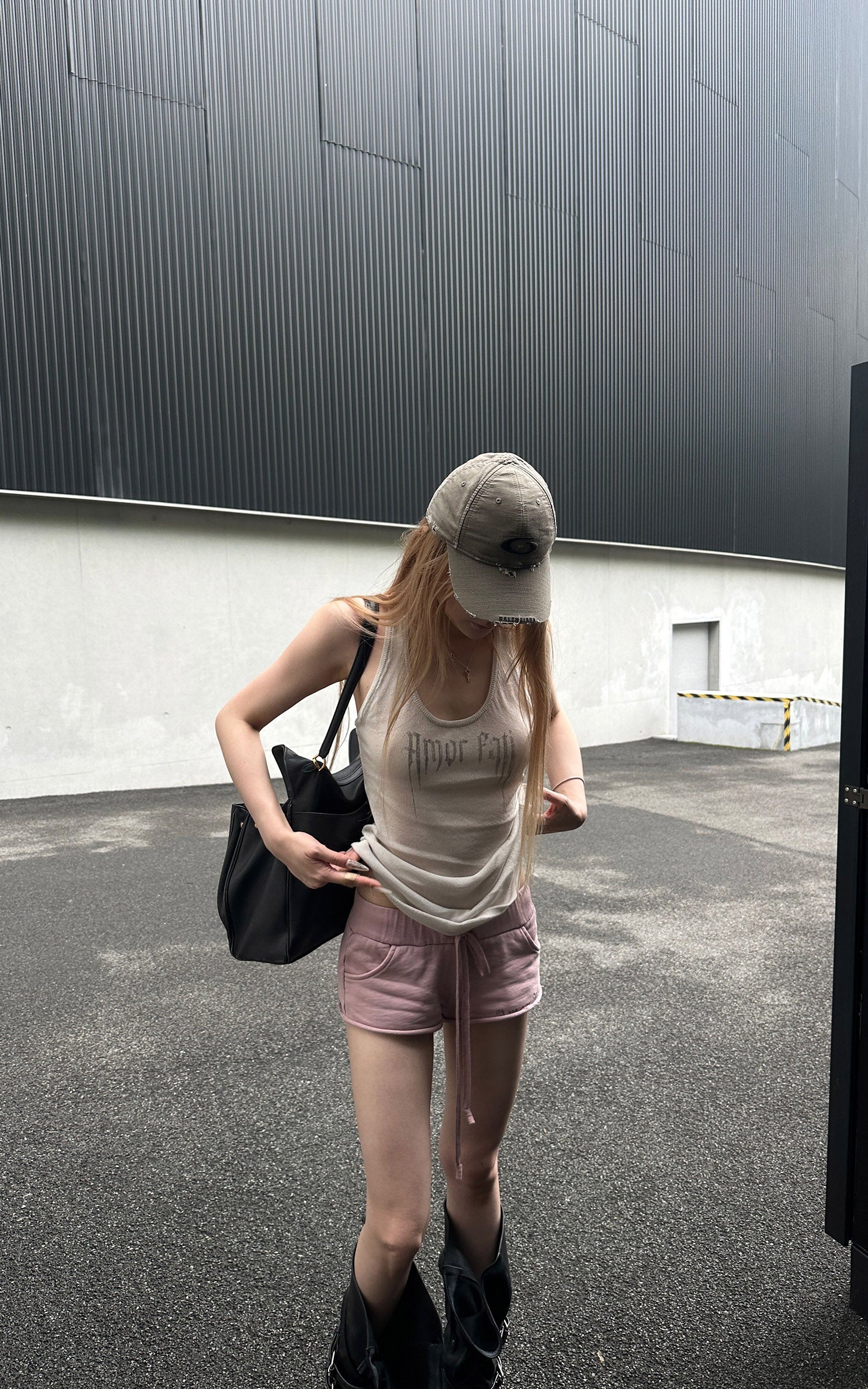 Rase le sol Raw Hem Low-Rise Lounge Shorts