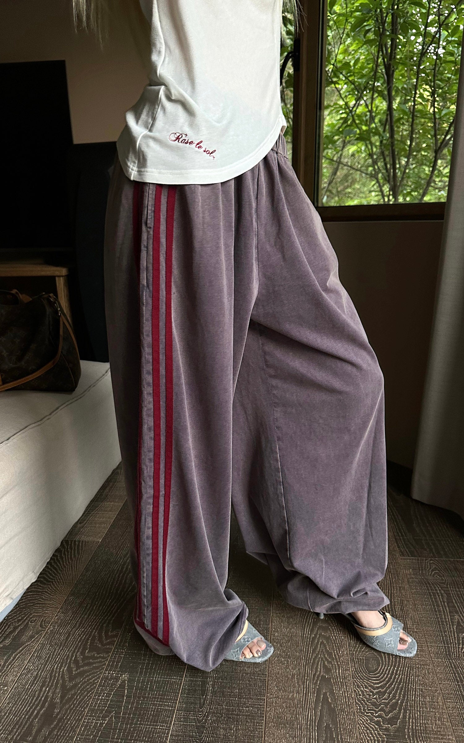 Rase le sol Washed Velvet-Feel Wide-Leg Track Pants