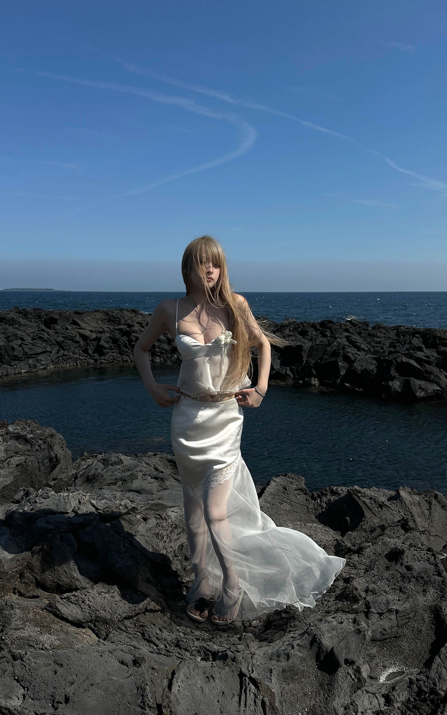 Rase le sol Rose Veil Camisole &amp; Sheer Skirt Set