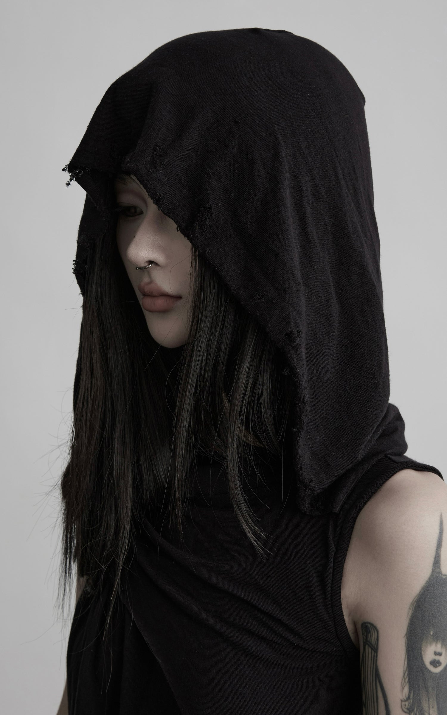 DOINDULGE Hooded Draped Sleeveless Knit Top