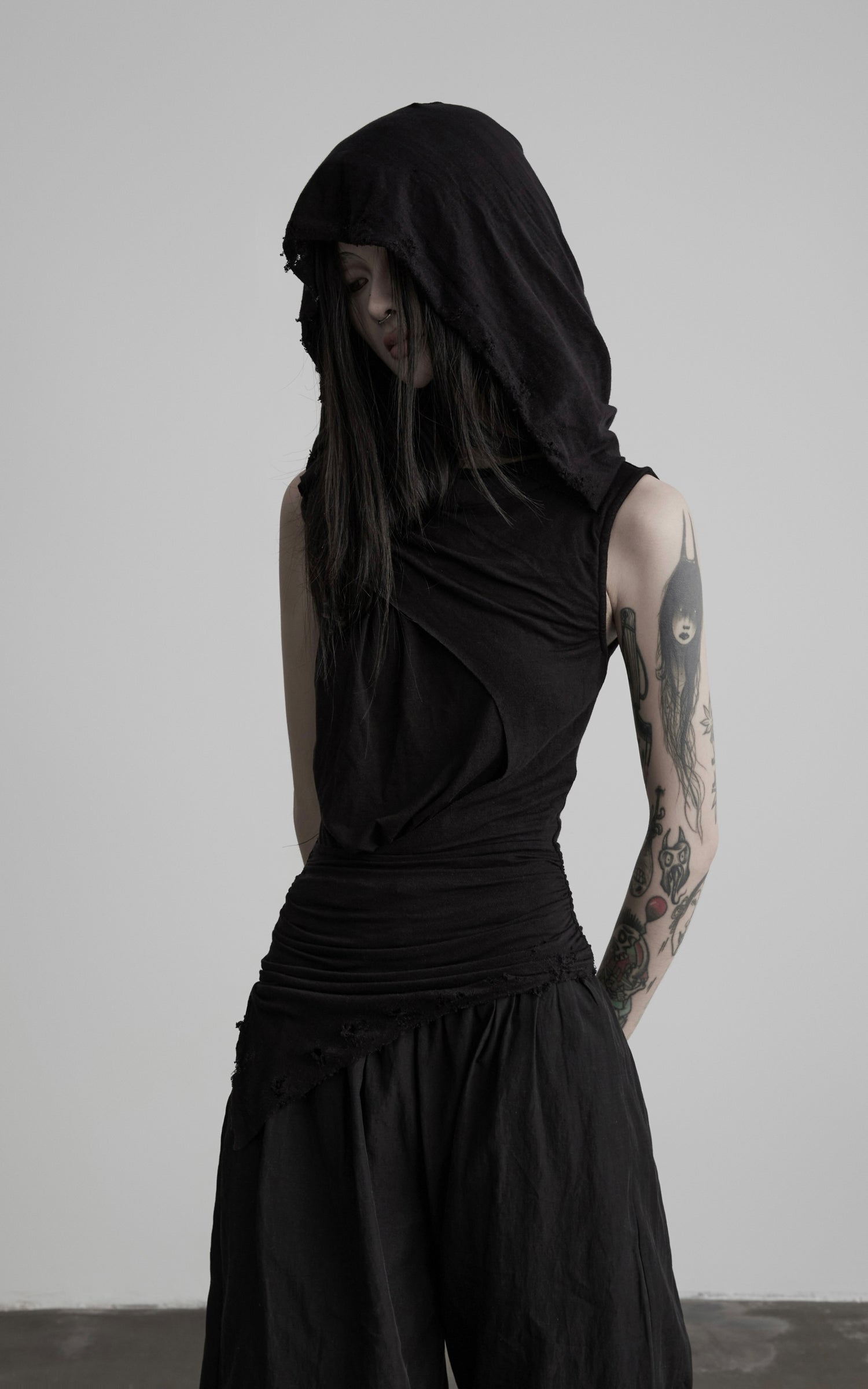 DOINDULGE Hooded Draped Sleeveless Knit Top