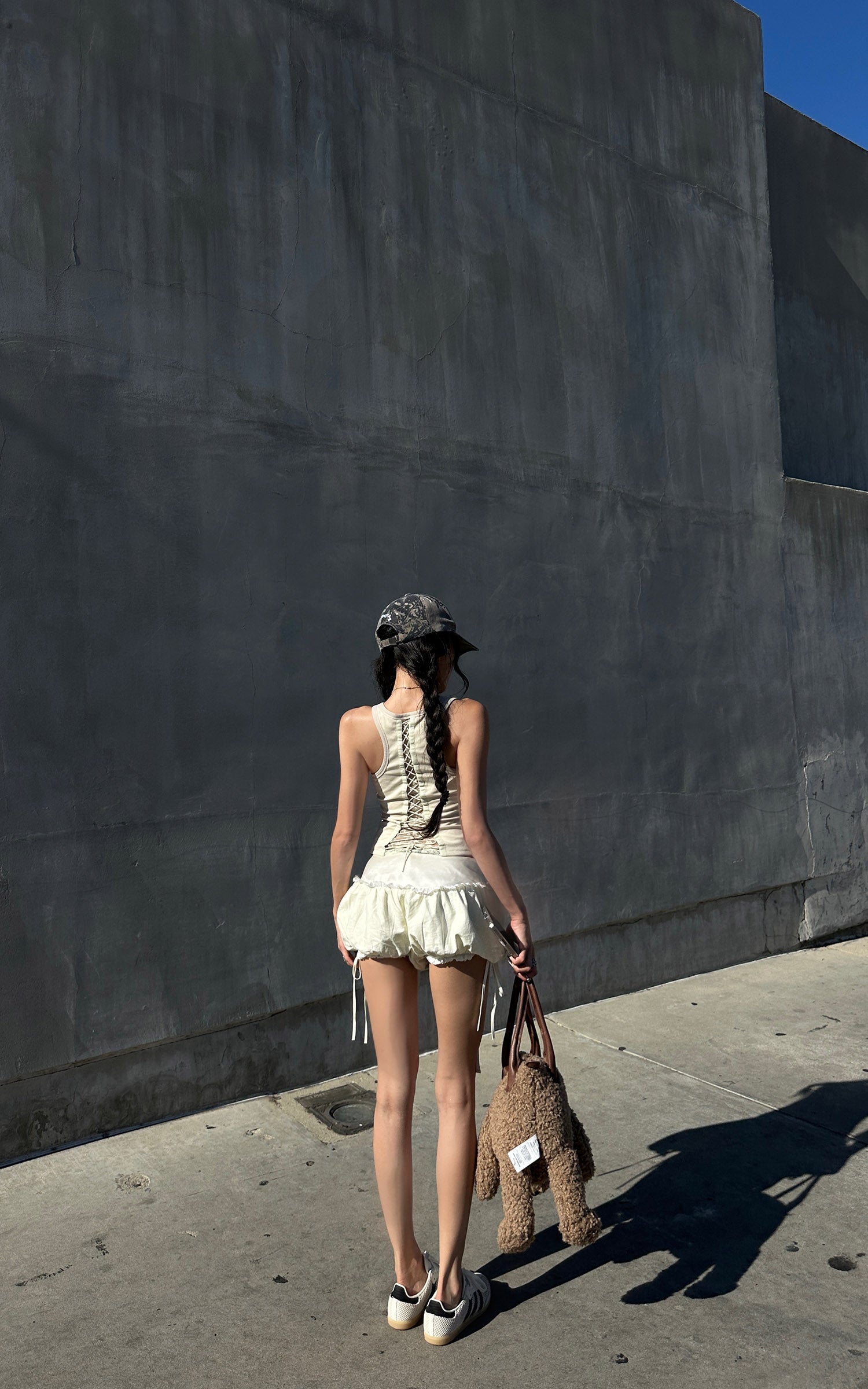 WARDEN EDGE Embroidered Balloon Mini Shorts