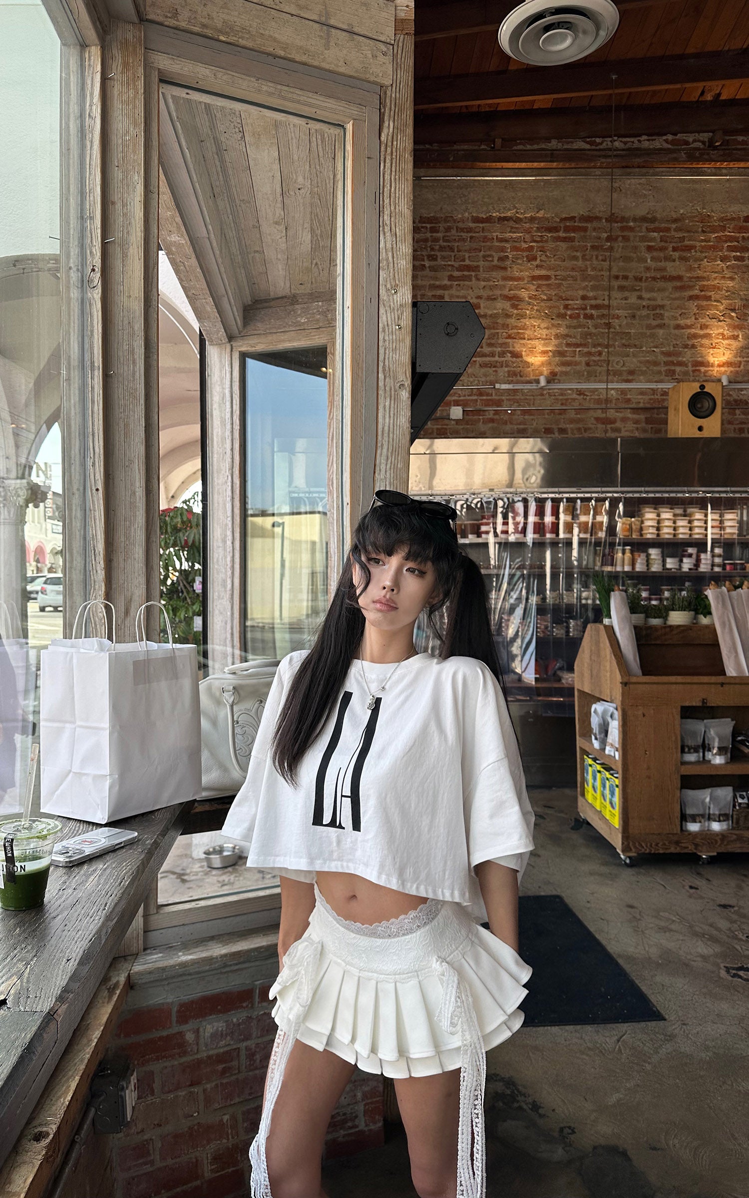 WARDEN EDGE Oversized Cropped Graphic T-Shirt