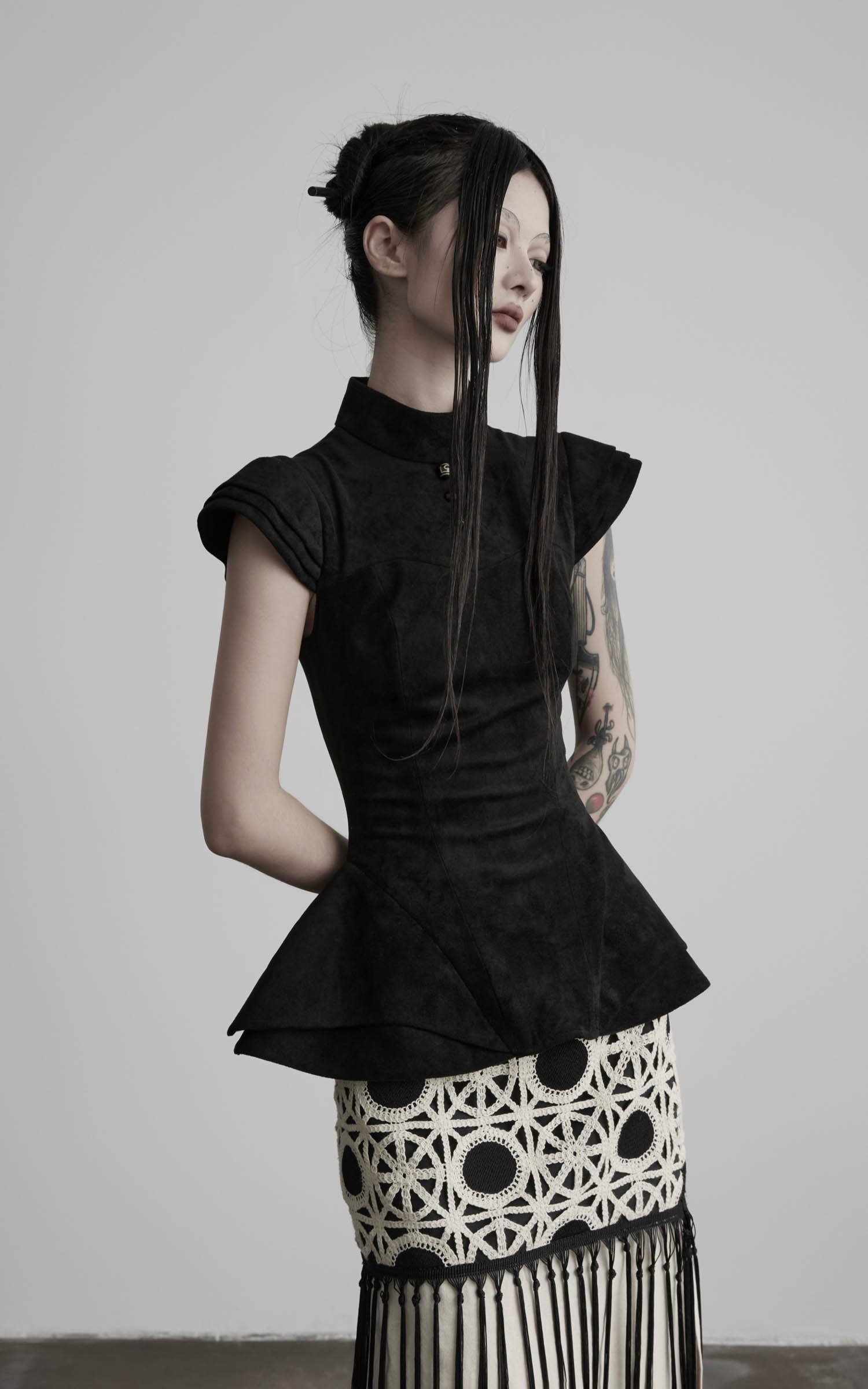 DOINDULGE Stand Collar Cap Sleeve Peplum Top