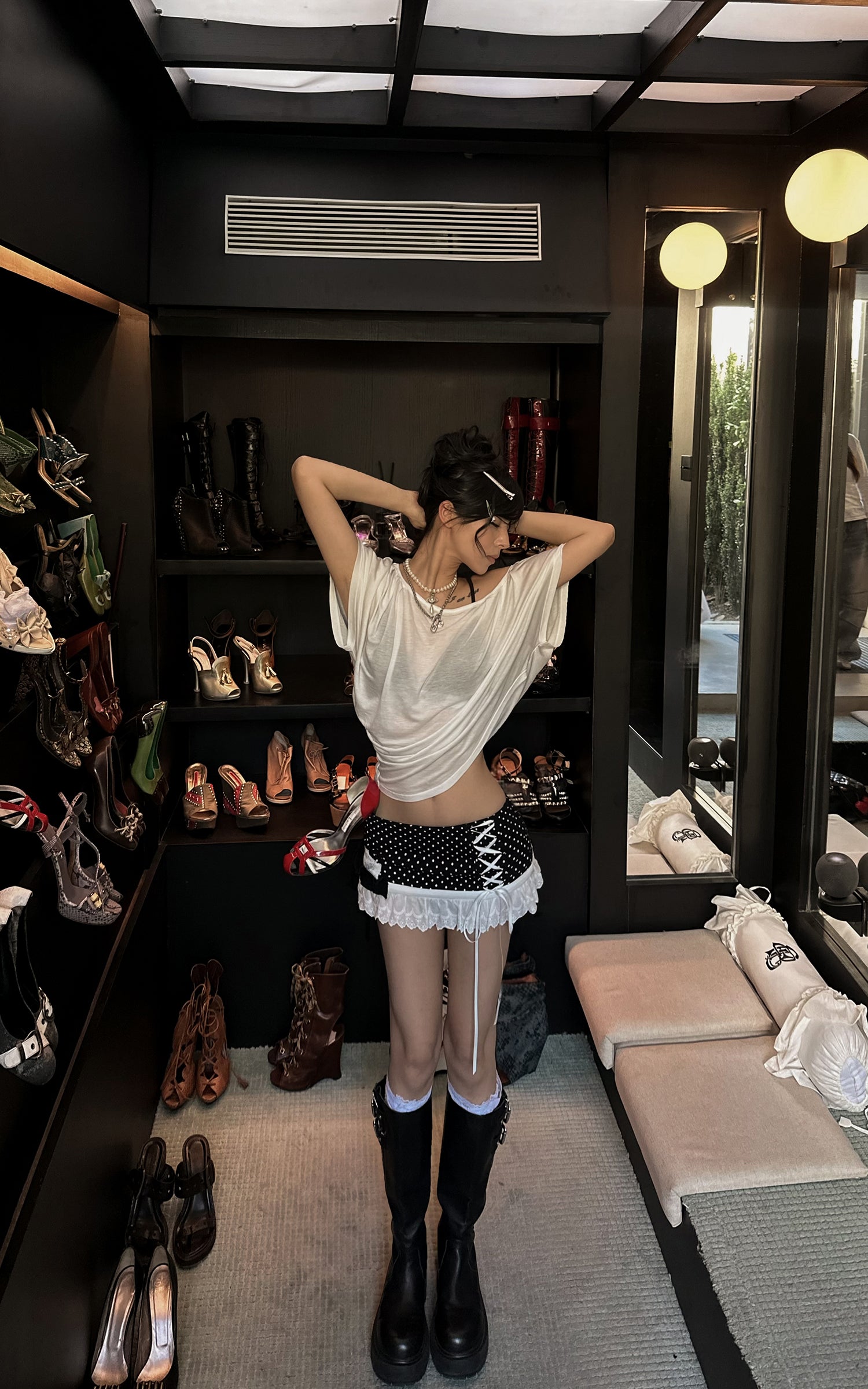 WARDEN EDGE Off-Shoulder Tee &amp; Logo Bralette Set