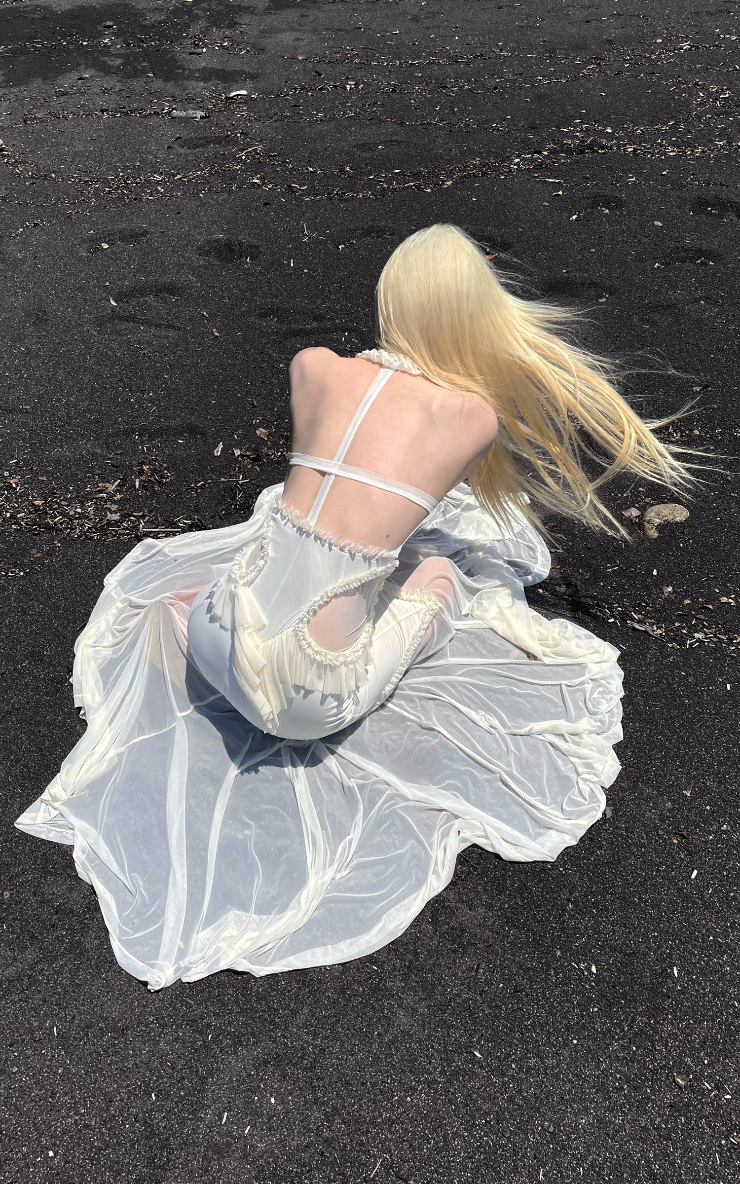 RASE LE SOL Ruffled Open-Waist Mermaid Dress