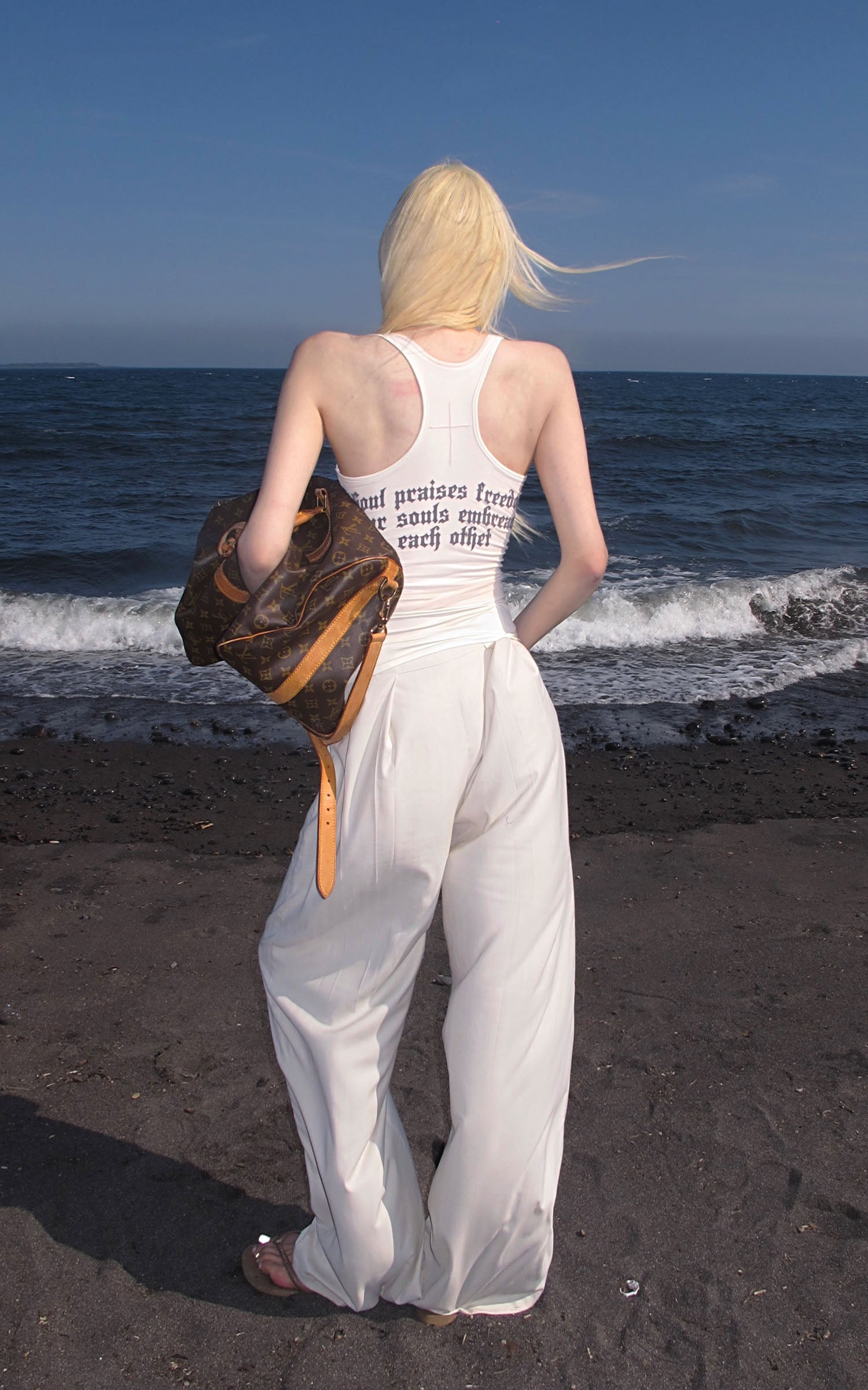 Rase le sol Gothic Letter Mesh Fitted Tank Top