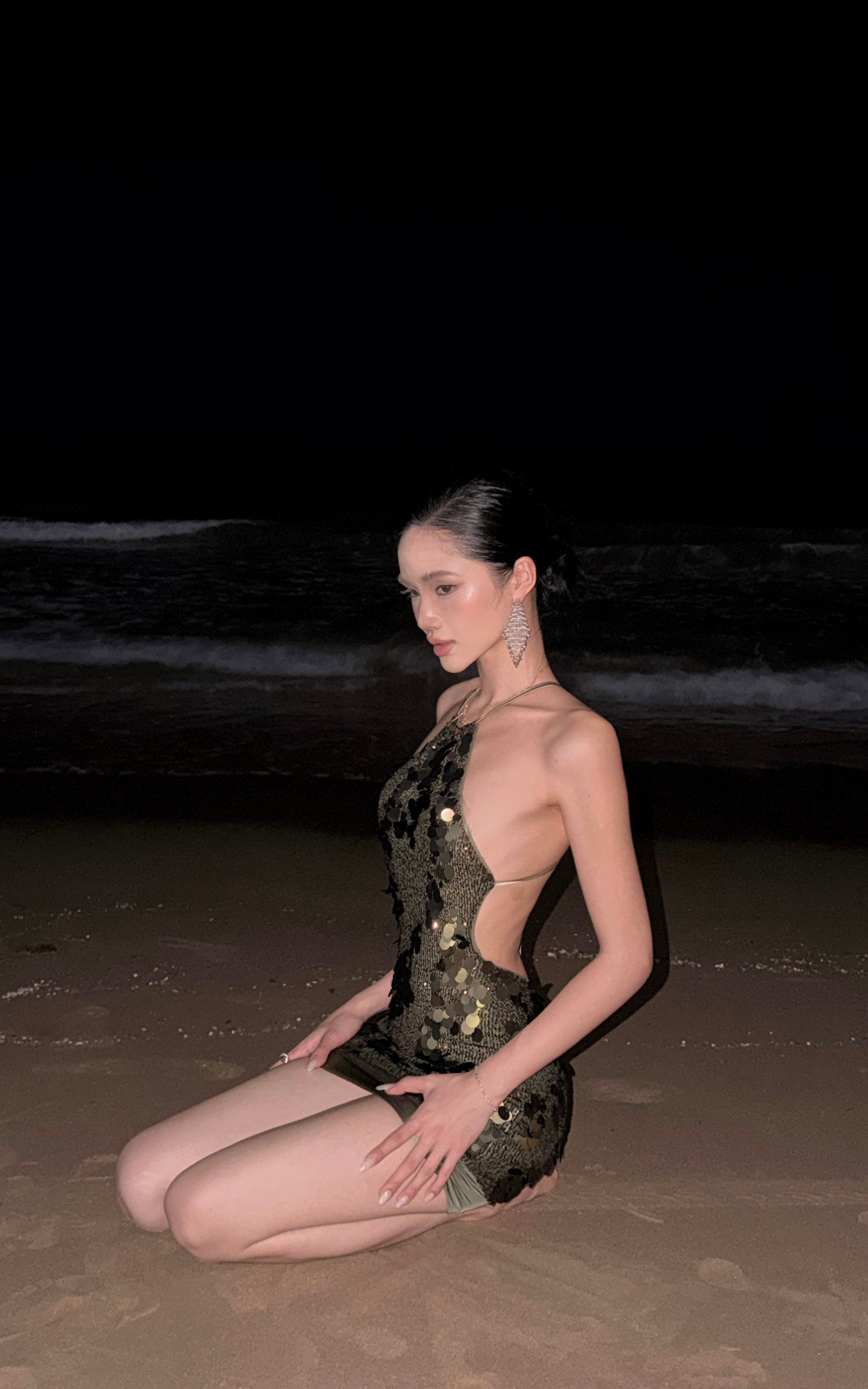 ROVENTE Open-Back Sequin Halter Mini Dress