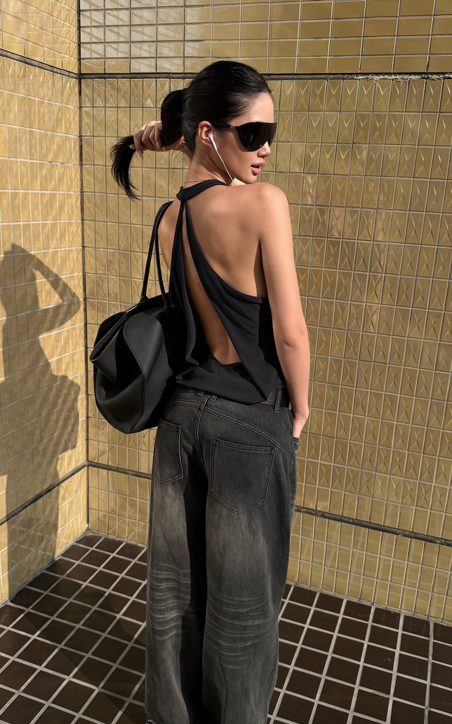 ROVENTE Distressed Washed Wide-Leg Denim Pants