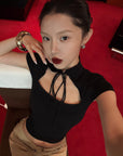Hydrae 넥타이 컷아웃 슬림 반소매 탑