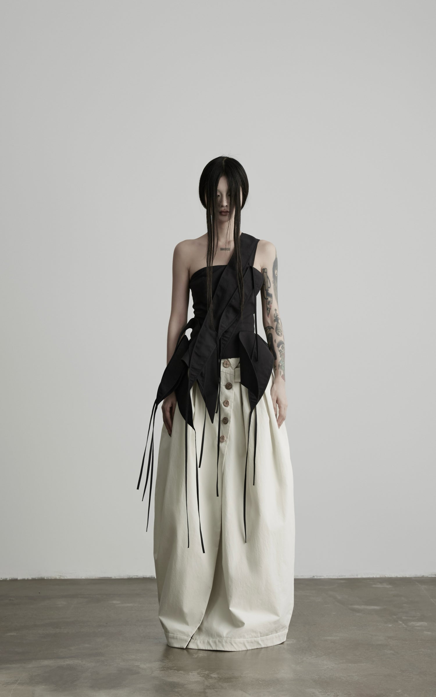DOINDULGE One-Shoulder Asymmetric Sculptural Corset Top