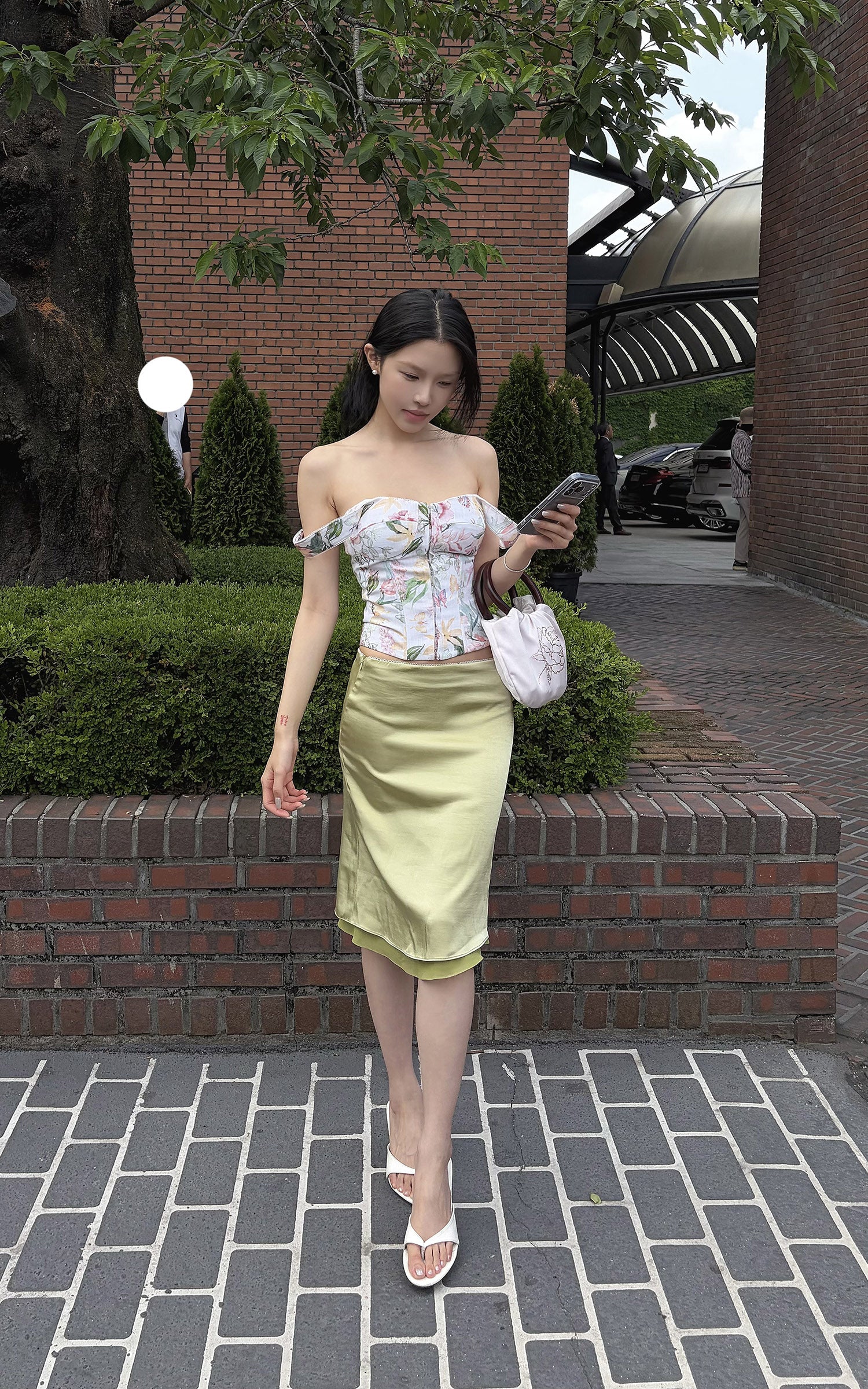 Hydrae Floral Off-Shoulder Lace-Up Corset Top