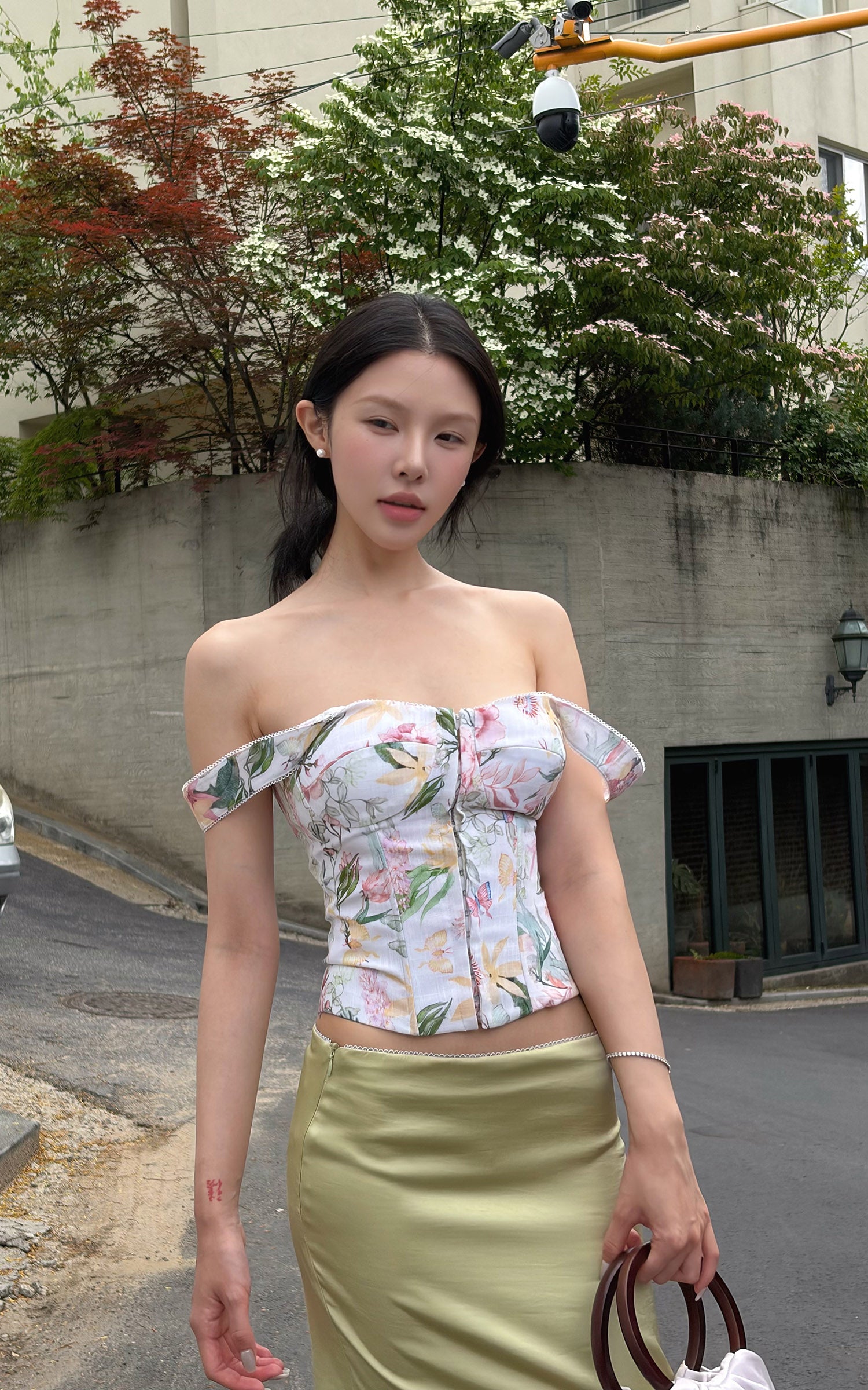 Hydrae Floral Off-Shoulder Lace-Up Corset Top