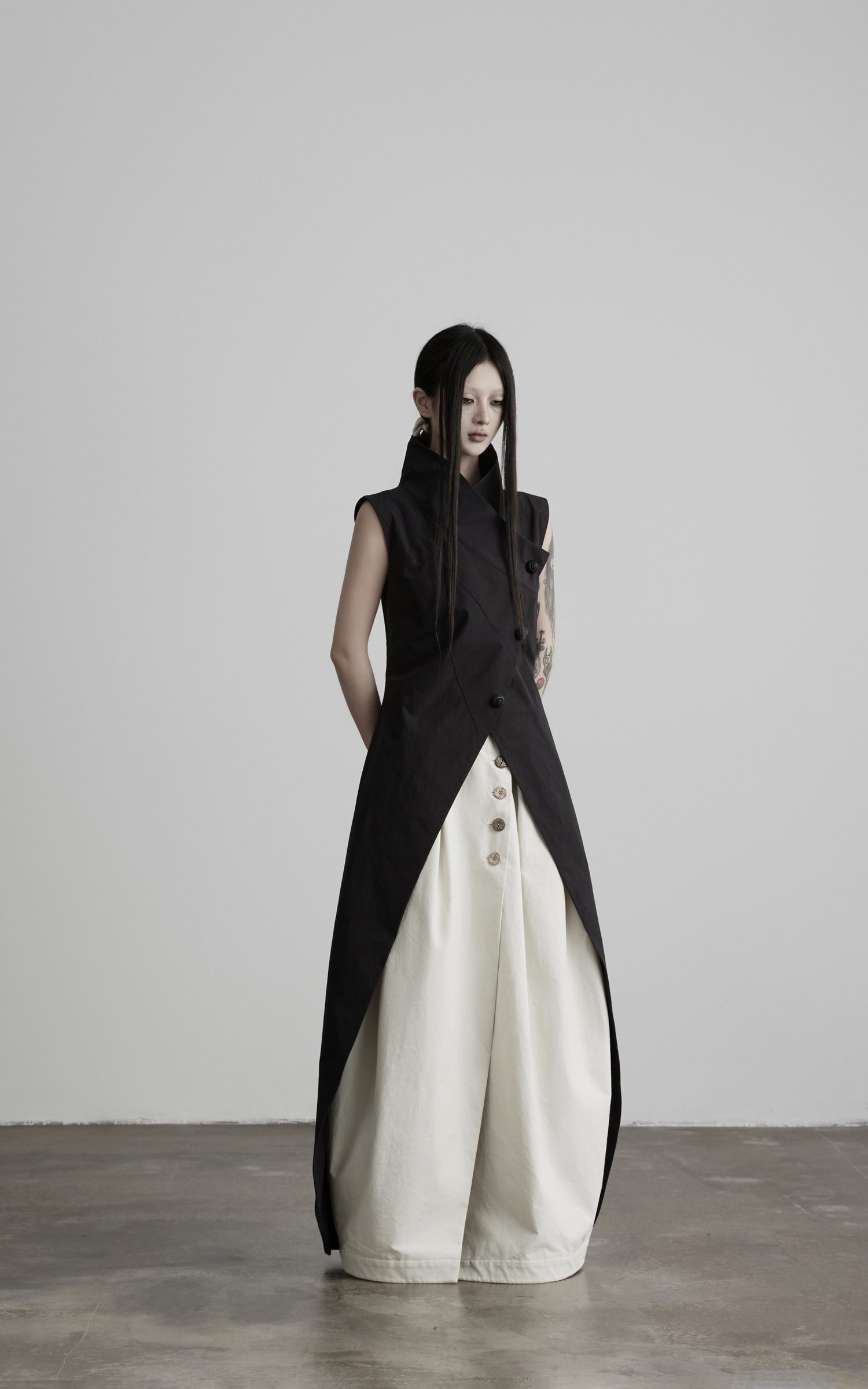 DOINDULGE High Waist Pleated Wrap Maxi Skirt