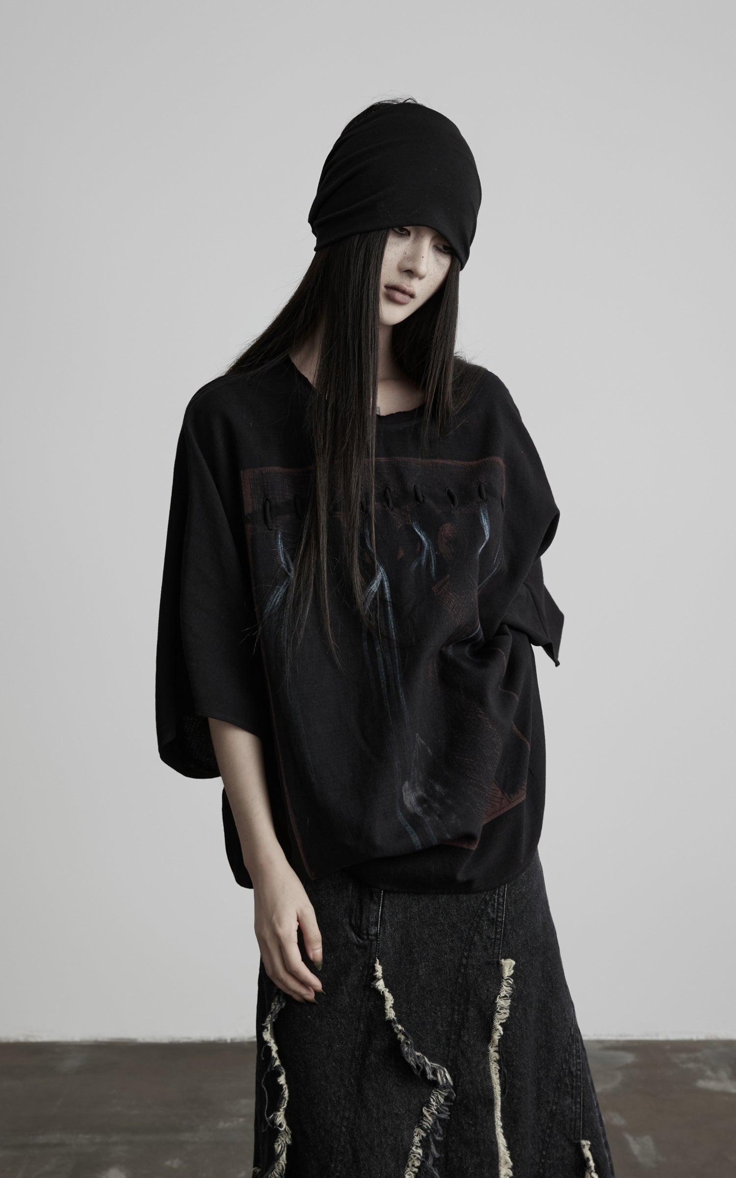 DOINDULGE Oversized Graphic Batwing Sleeve T-Shirt