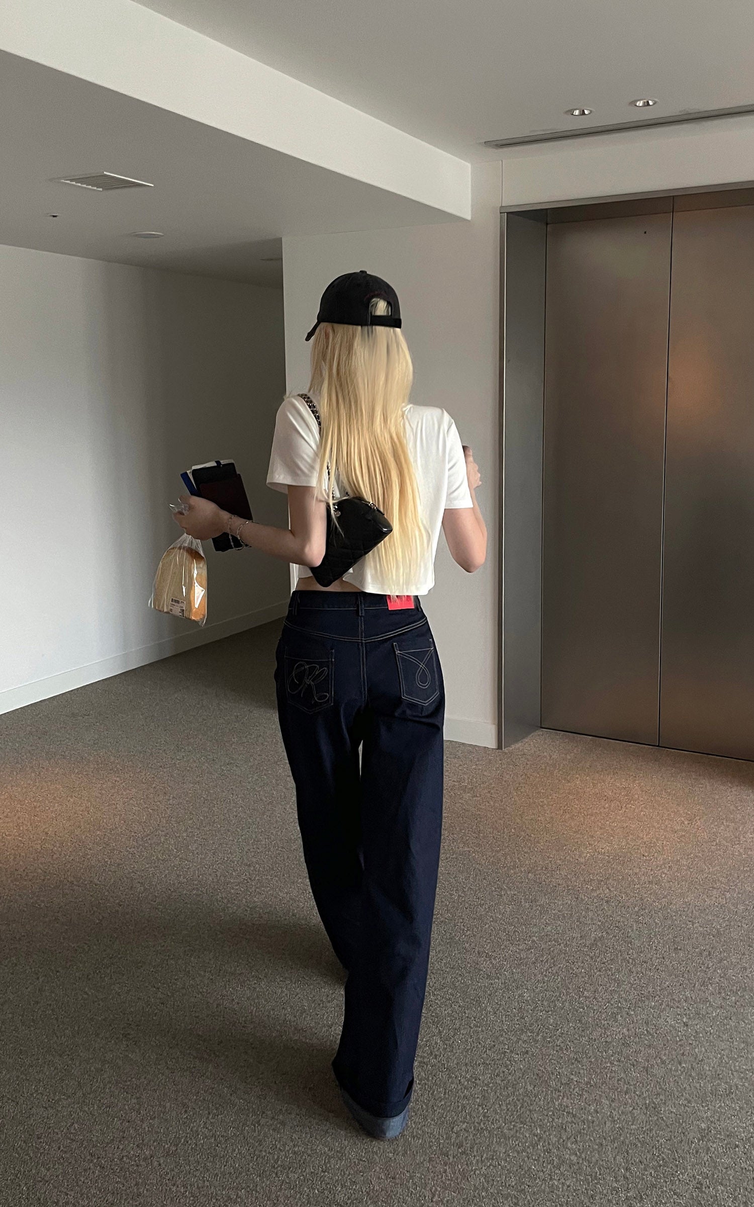 Rase le sol Pantalon en denim à jambe large sculptée
