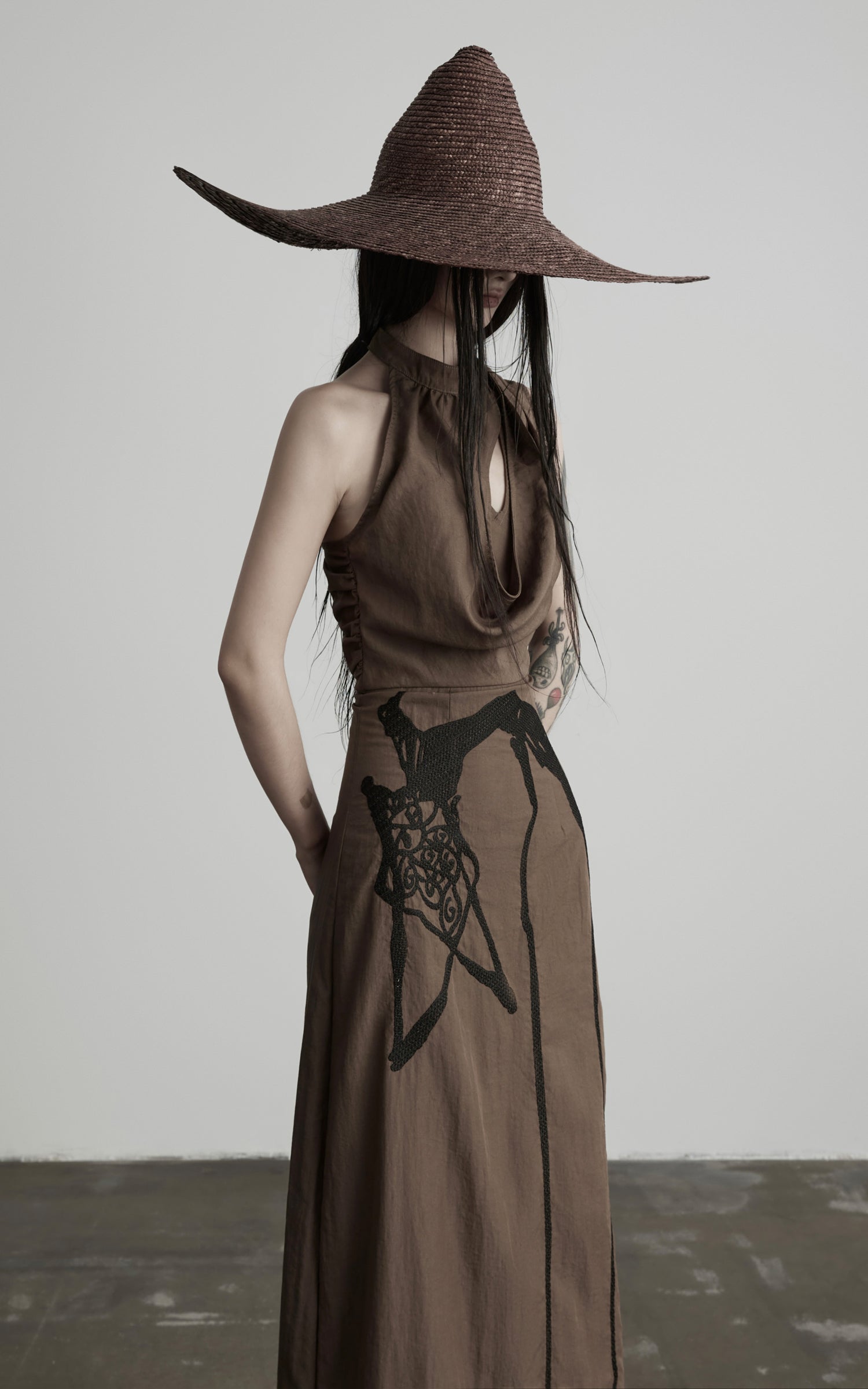 DOINDULGE Halter Cowl Neck Embroidered Maxi Dress
