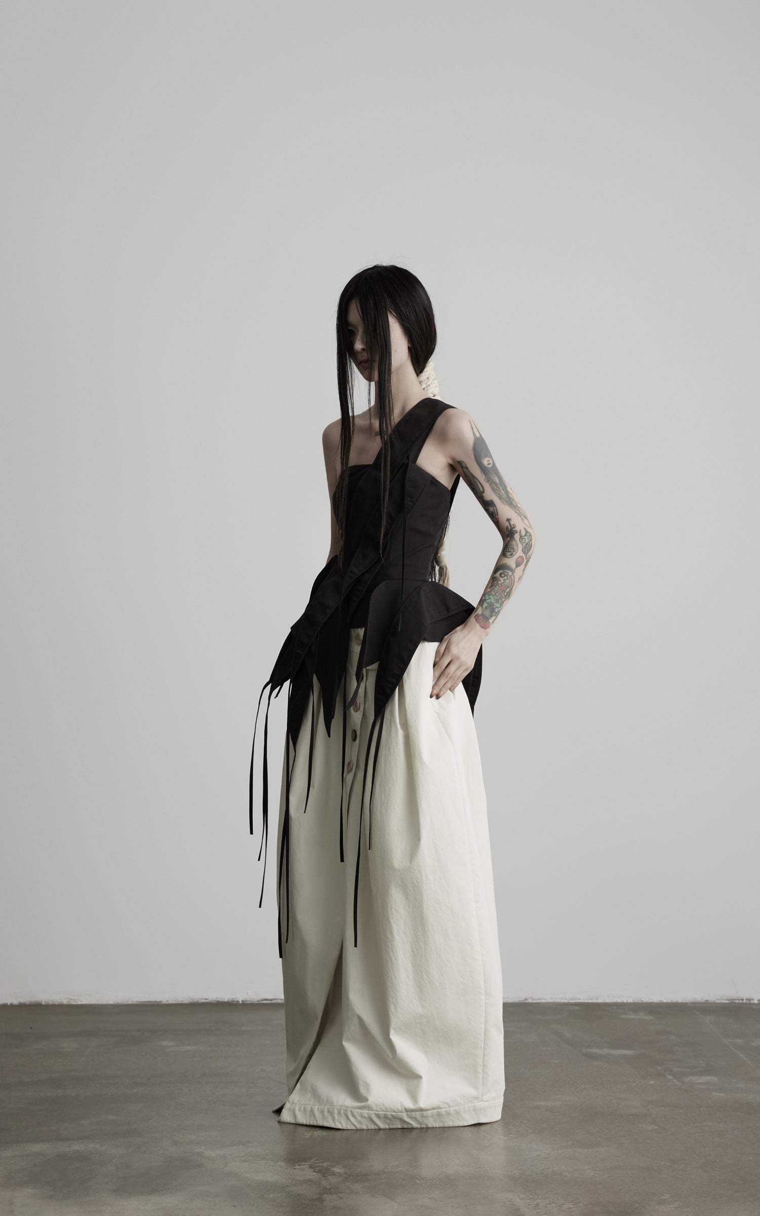 DOINDULGE One-Shoulder Asymmetric Sculptural Corset Top