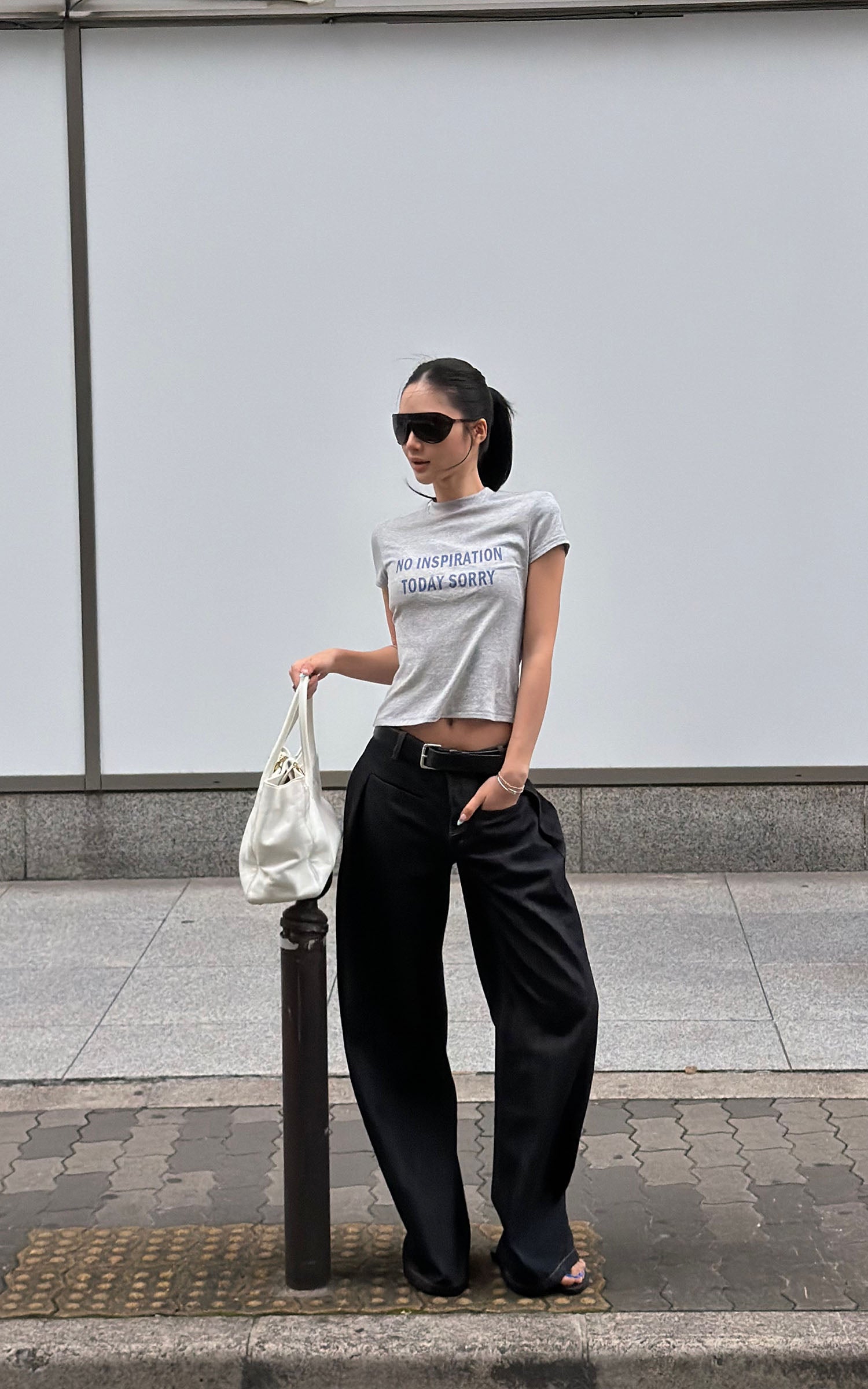 ROVENTE Vintage Grey Fitted Baby Tee with Statement Graphic