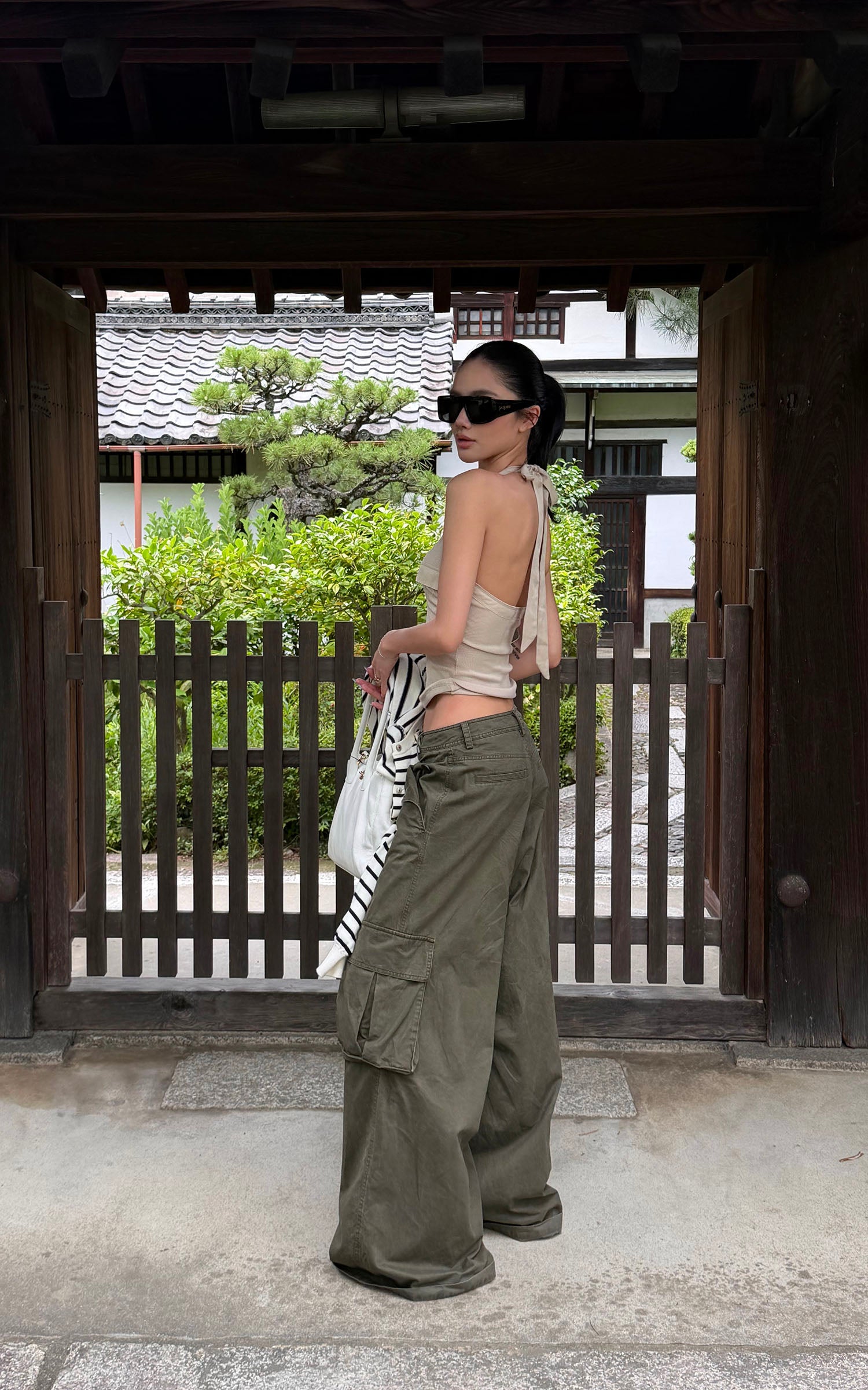 ROVENTE 워시드 유틸리티 와이드 레그 카고 팬츠