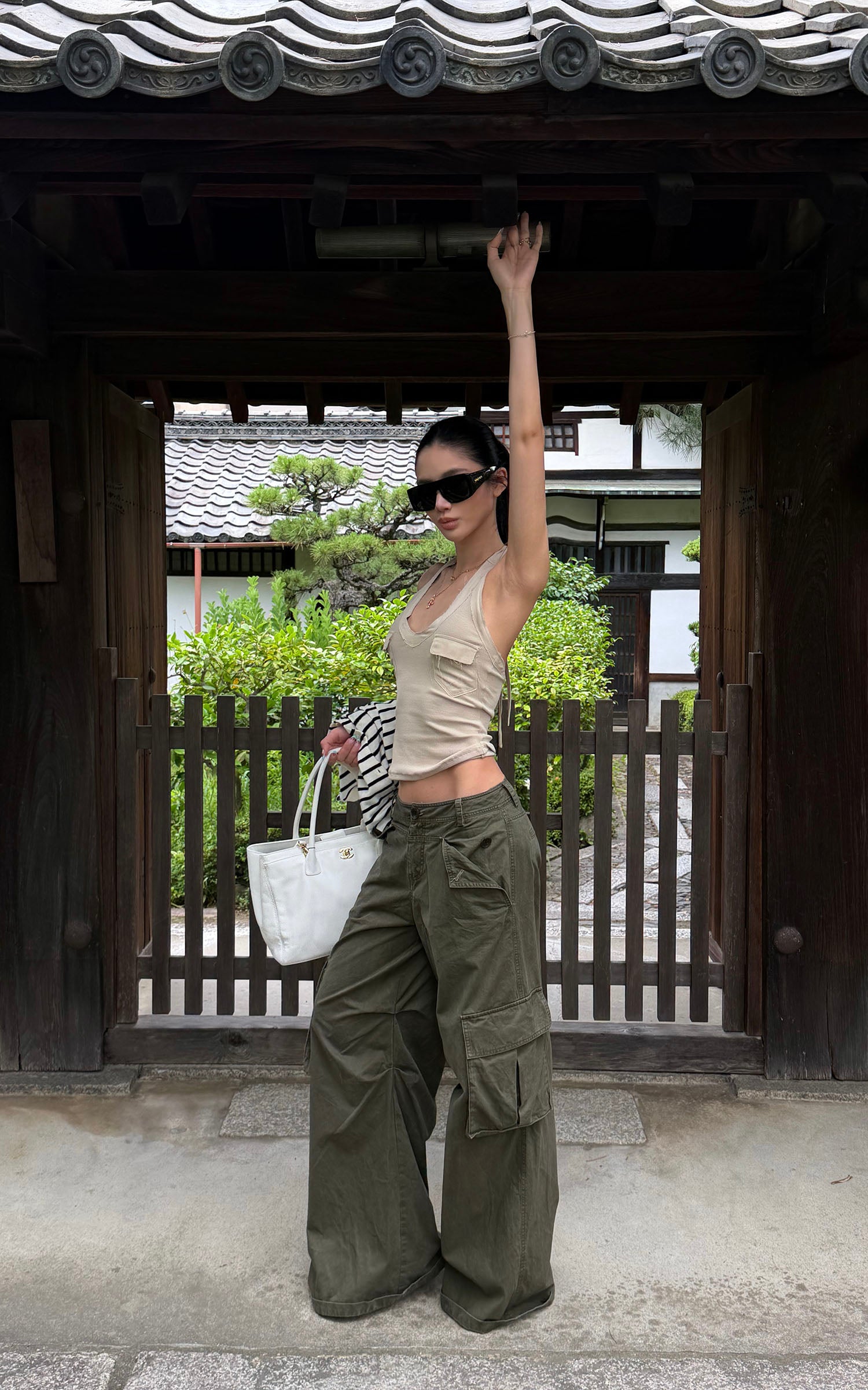ROVENTE Khaki Halter Tie Ribbed Tank Top