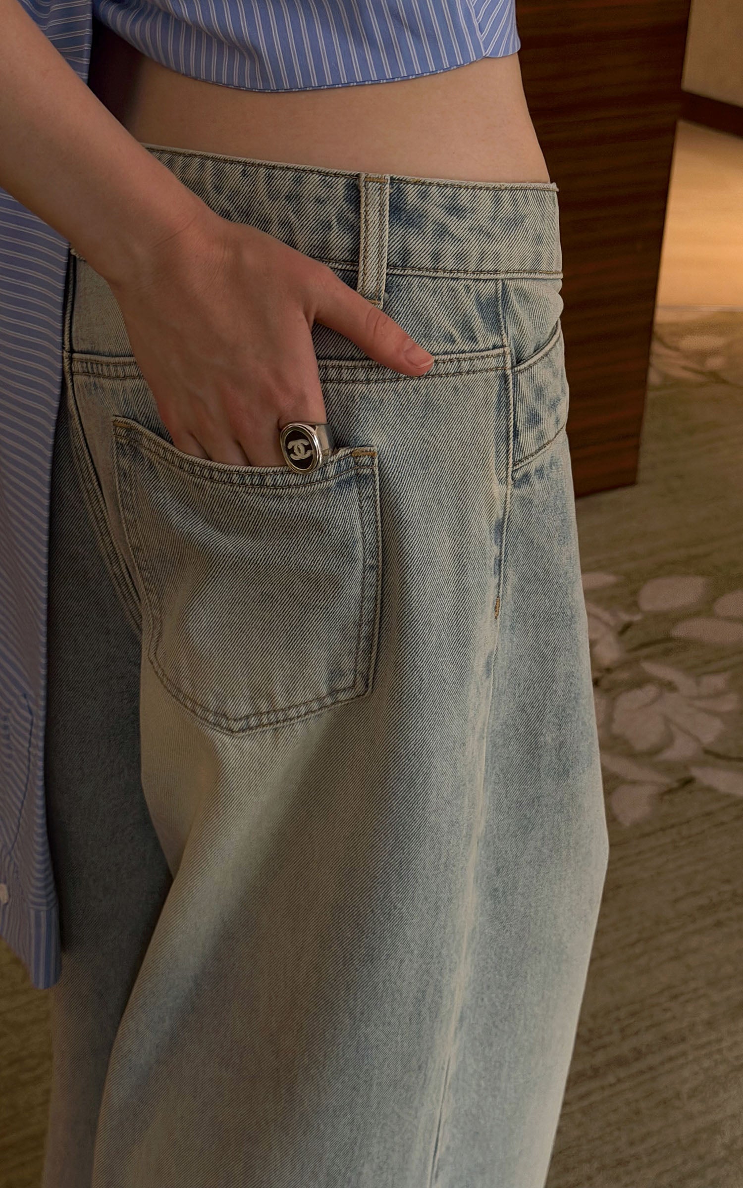 0122stepll Relaxed Wide-Leg Denim Trousers