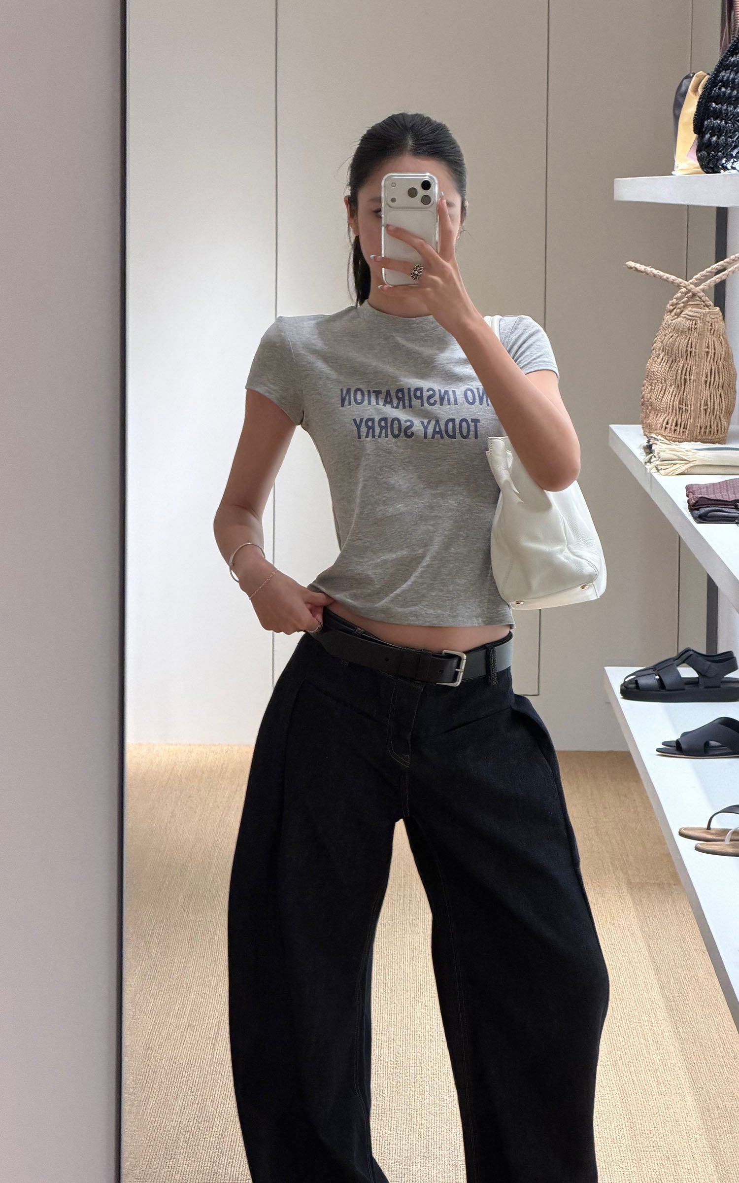 ROVENTE Vintage Grey Fitted Baby Tee with Statement Graphic