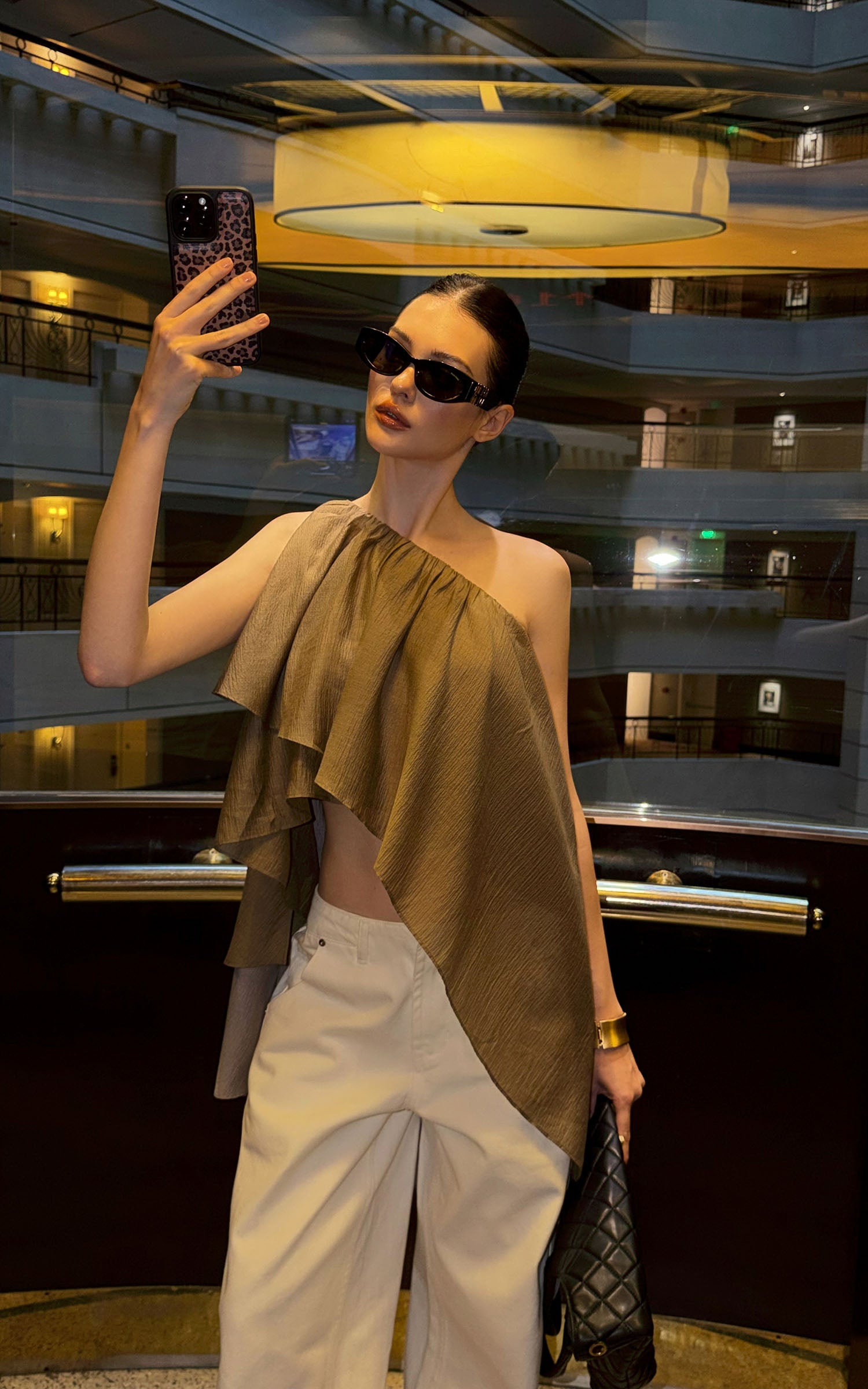0122stepll Asymmetric Draped One-Shoulder Top