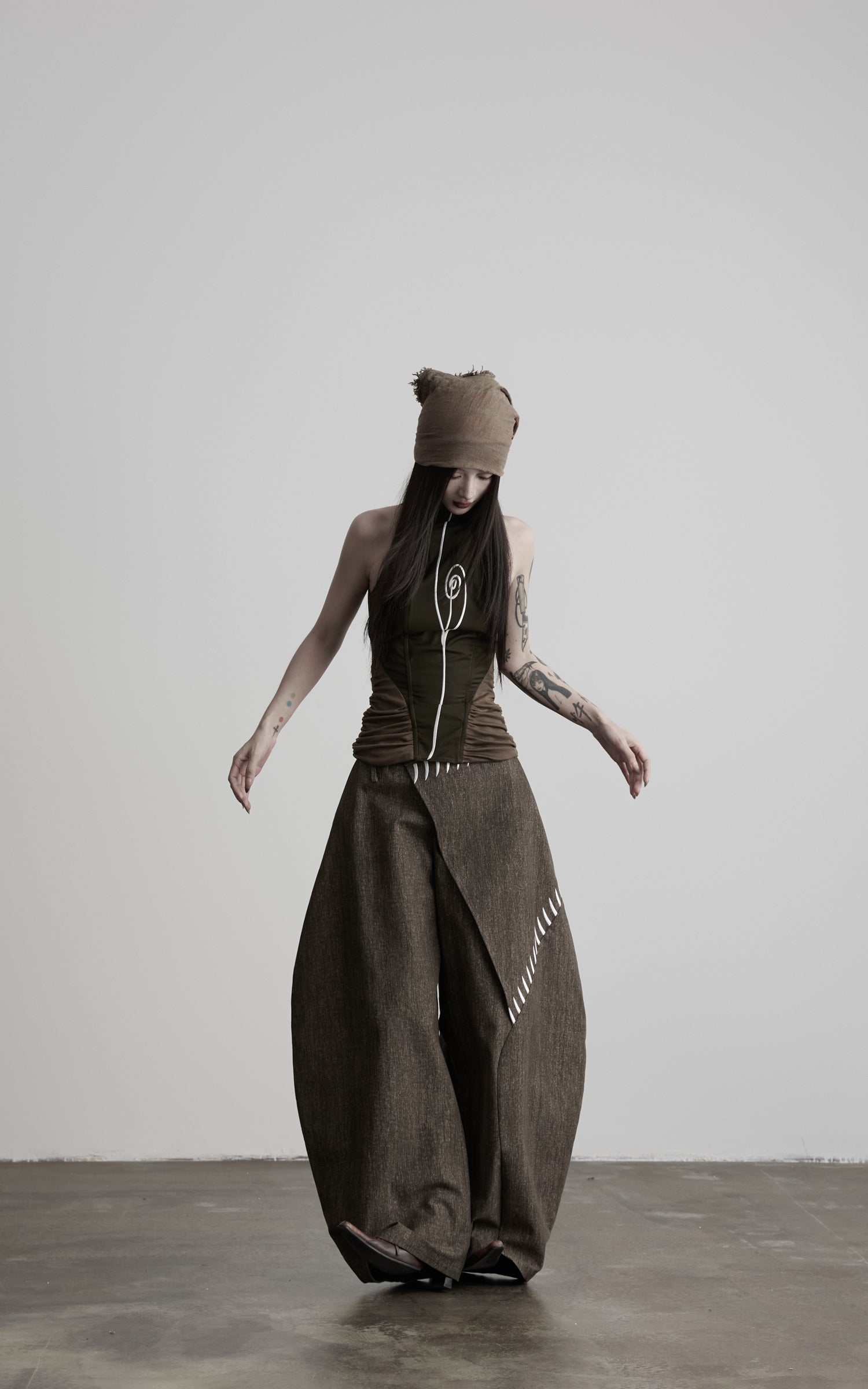 DOINDULGE Asymmetric Overlay Embroidered Wide Leg Pants