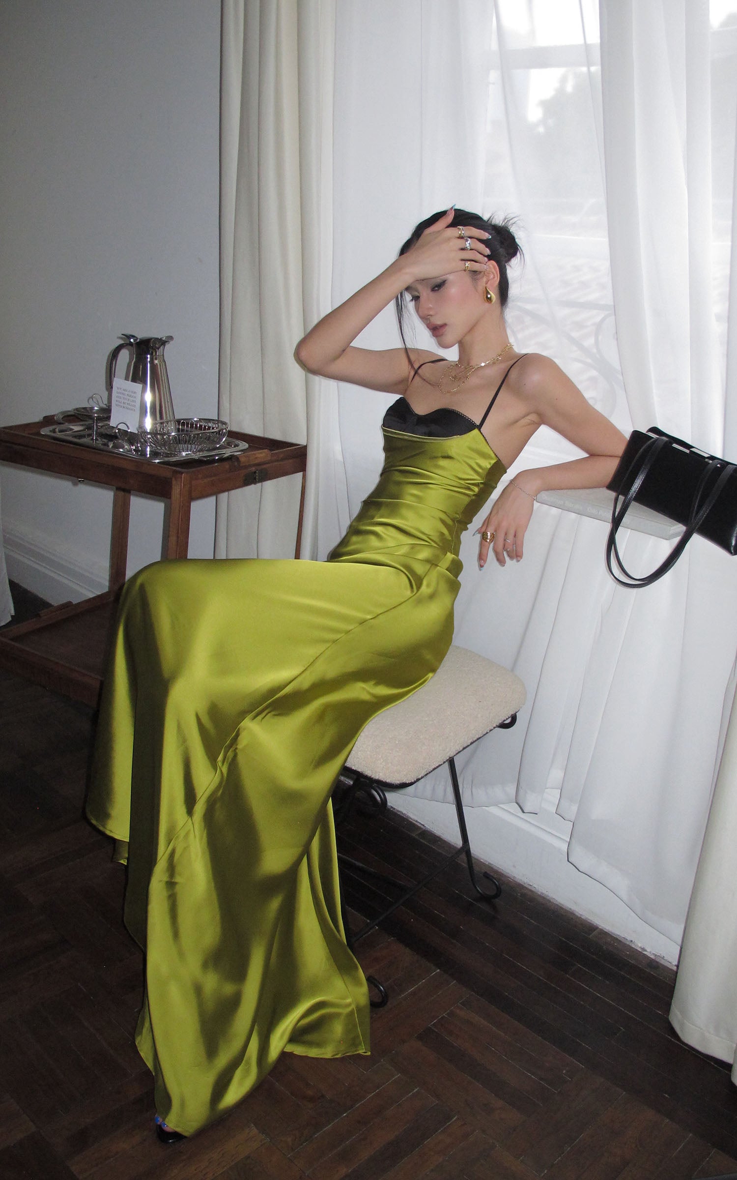 ROVENTE Contrast Bust Satin Flared Maxi Dress