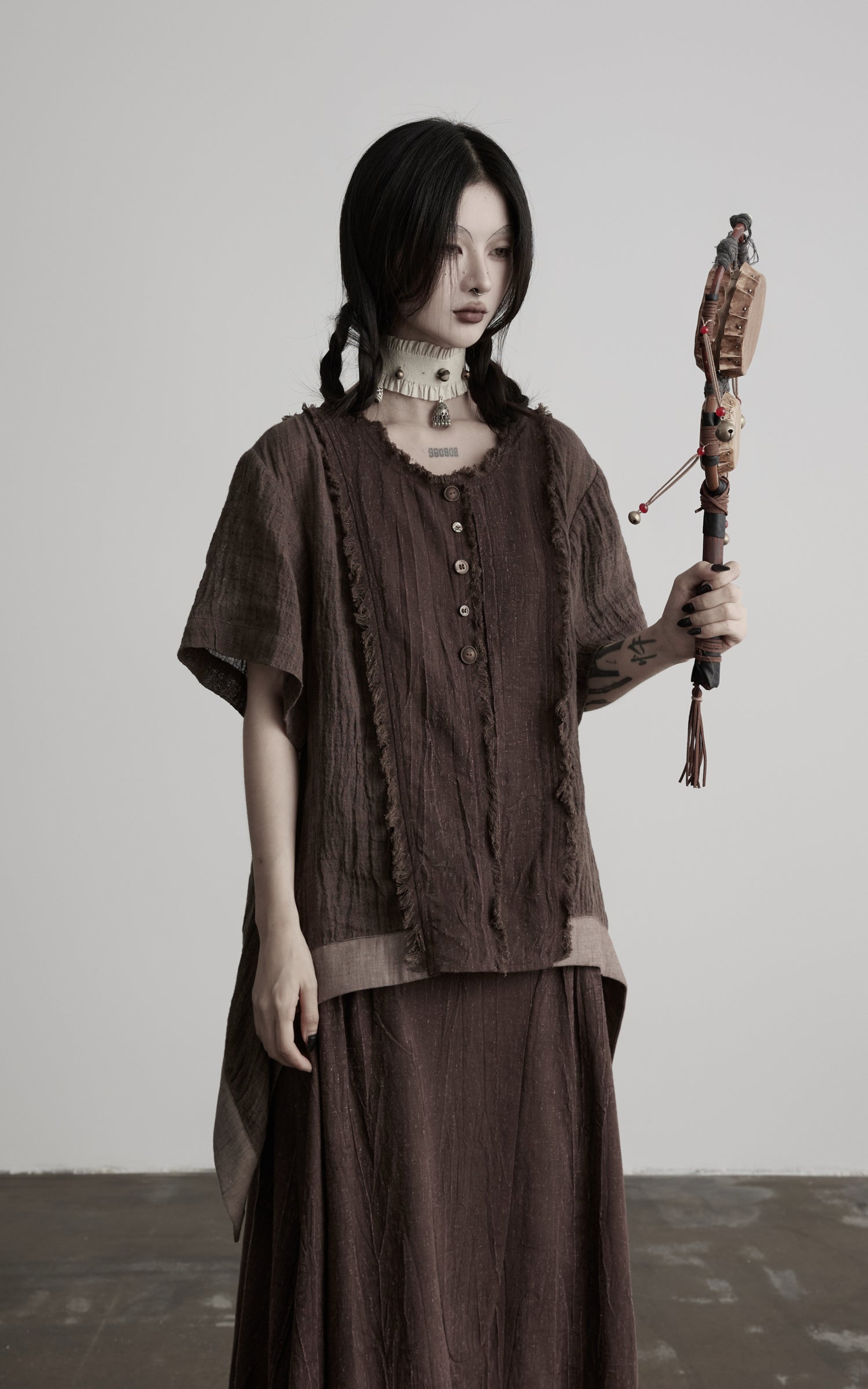 DOINDULGE Raw Edge Button-Front Draped T-Shirt