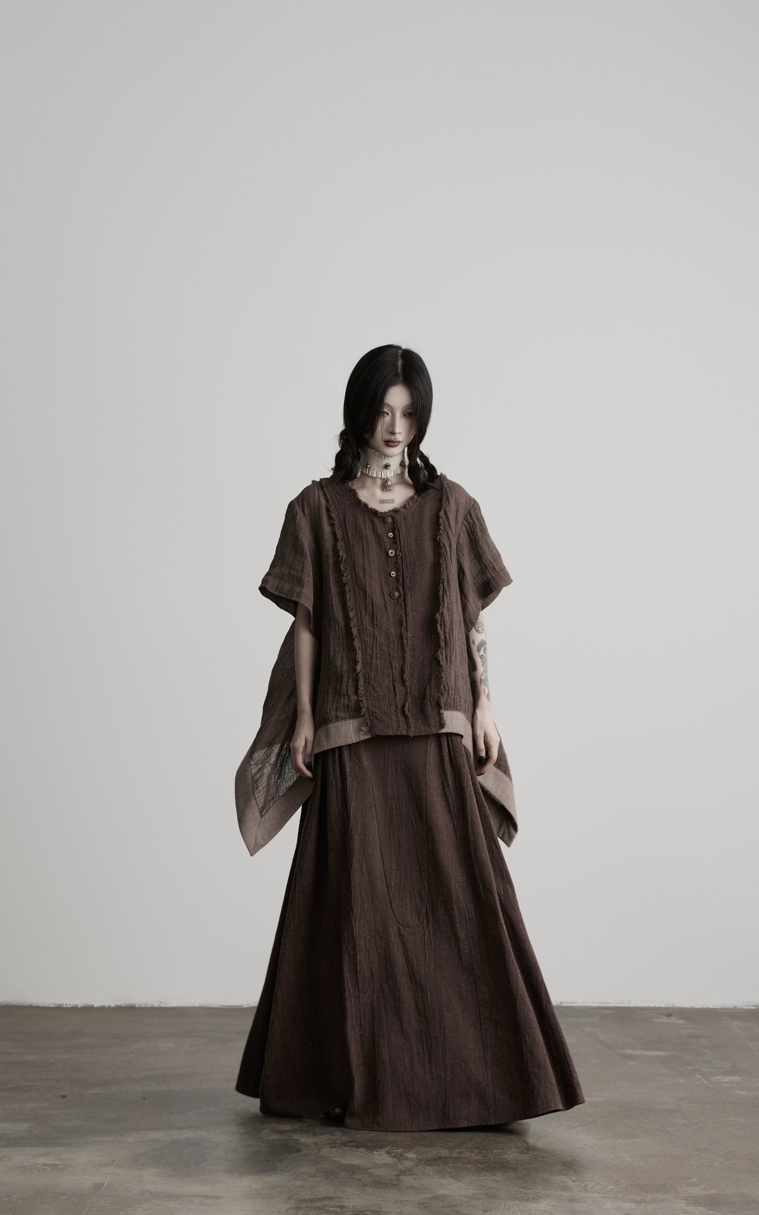 DOINDULGE Raw Edge Button-Front Draped T-Shirt