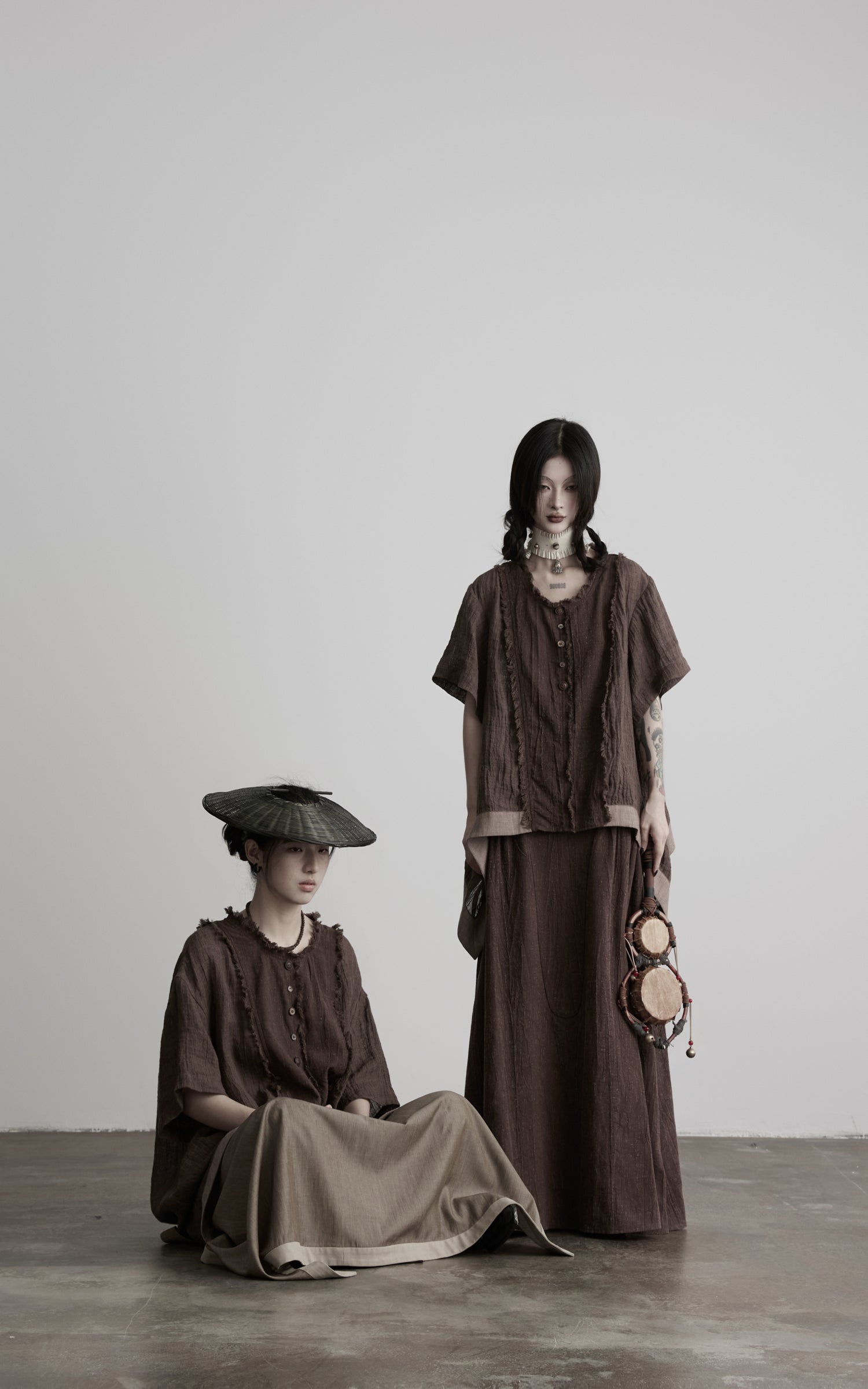 DOINDULGE Raw Edge Button-Front Draped T-Shirt