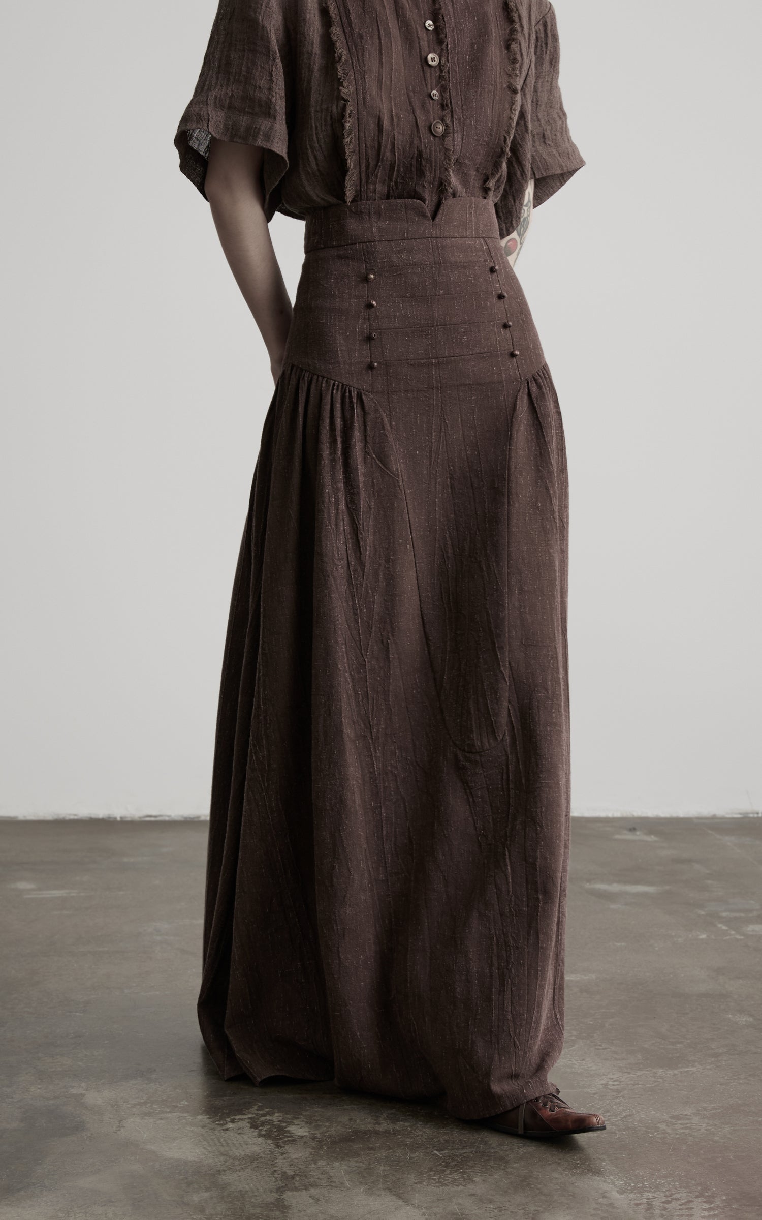 DOINDULGE High-Waist Panelled Gathered Maxi Skirt