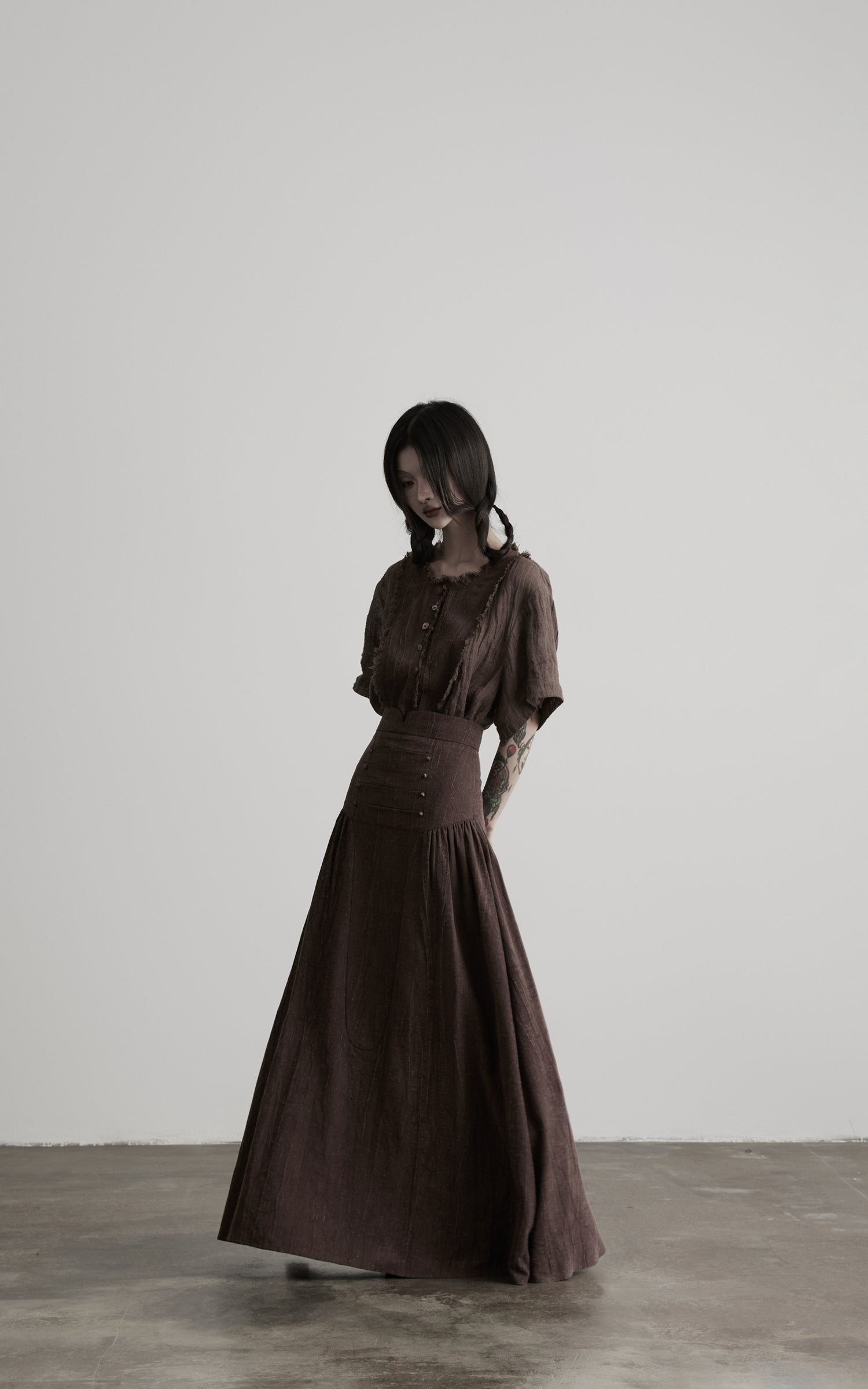 DOINDULGE High-Waist Panelled Gathered Maxi Skirt