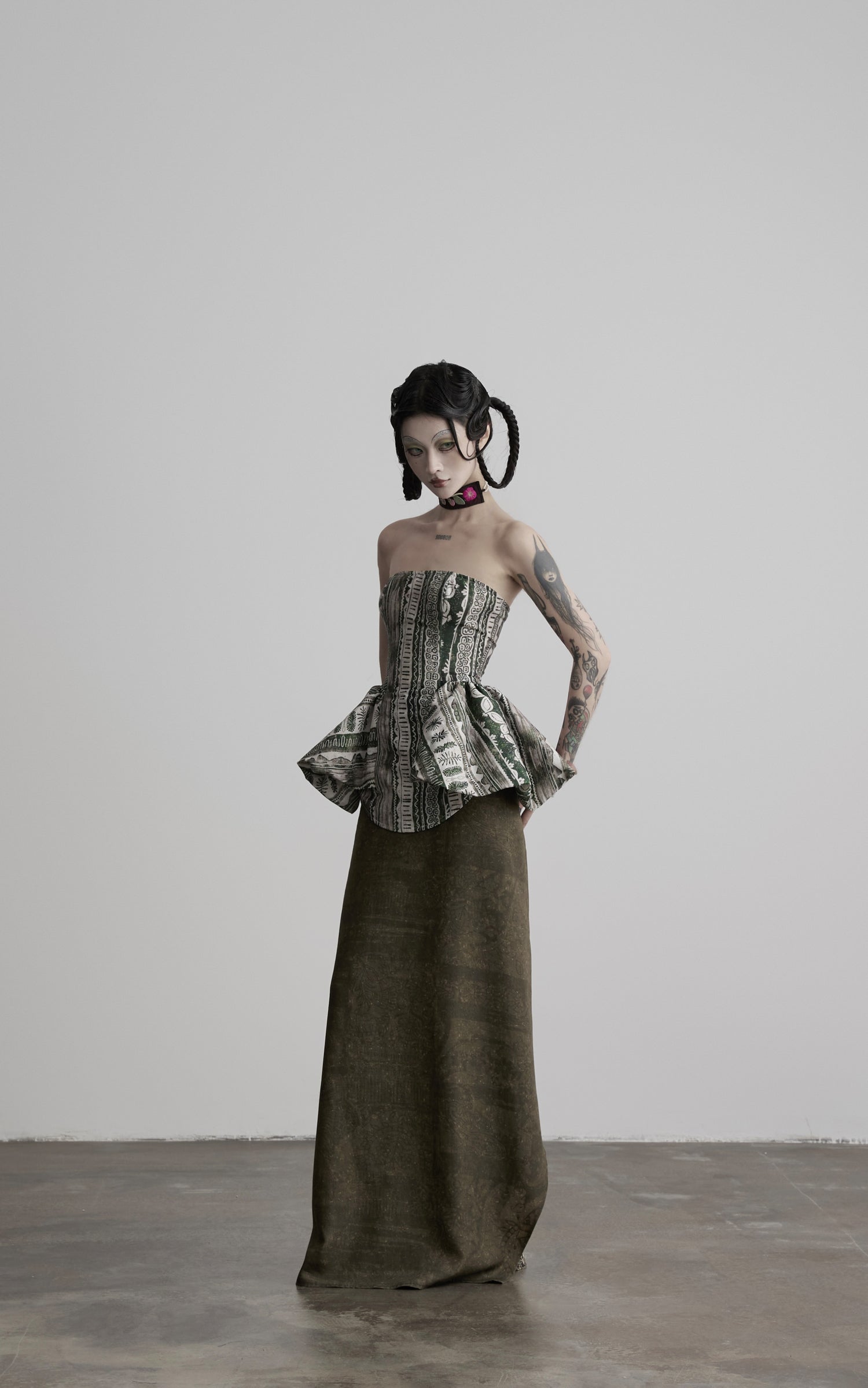 DOINDULGE Printed Corset Peplum Bandeau Top
