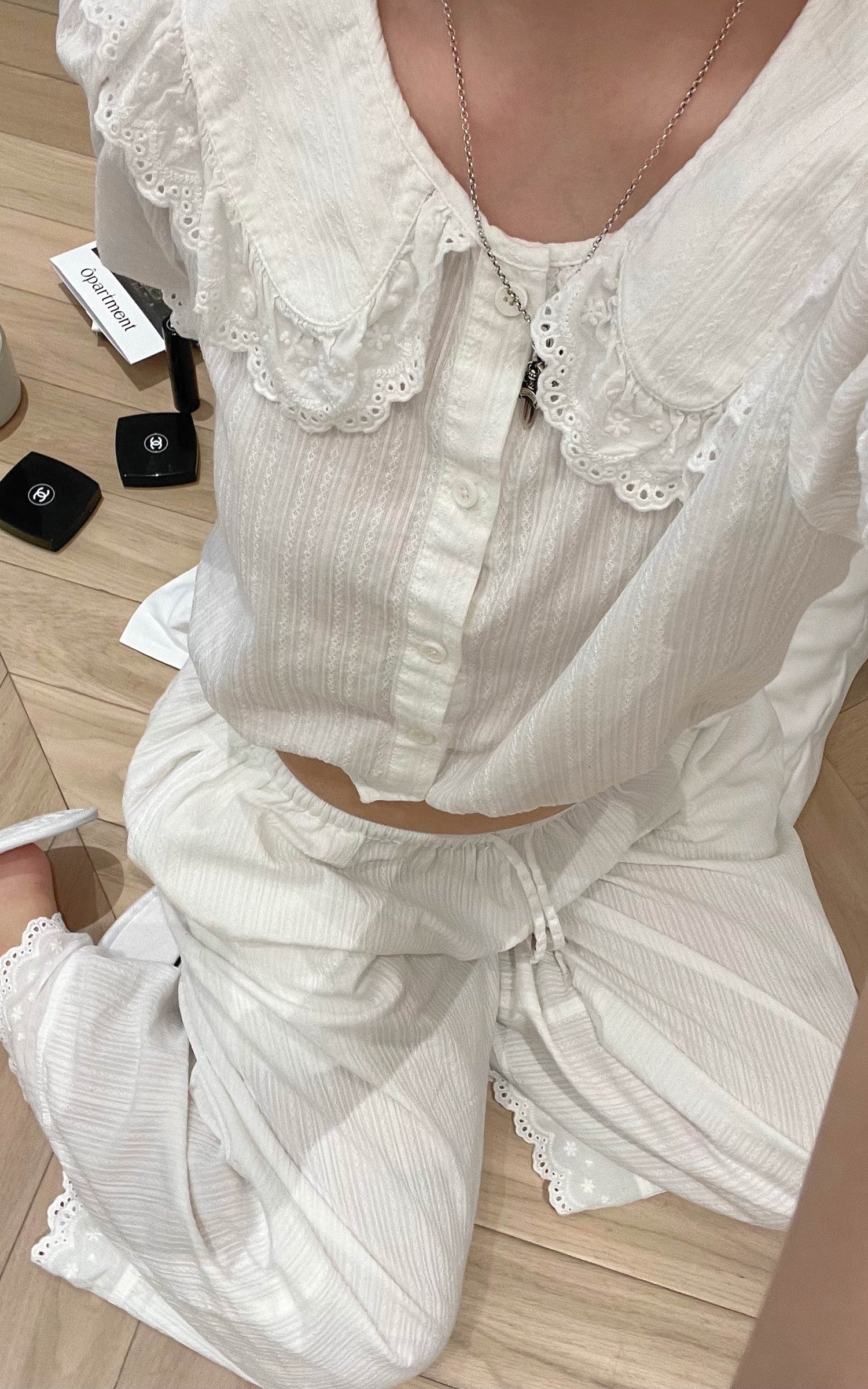 Rase le sol Crinkled Lace Lounge Set