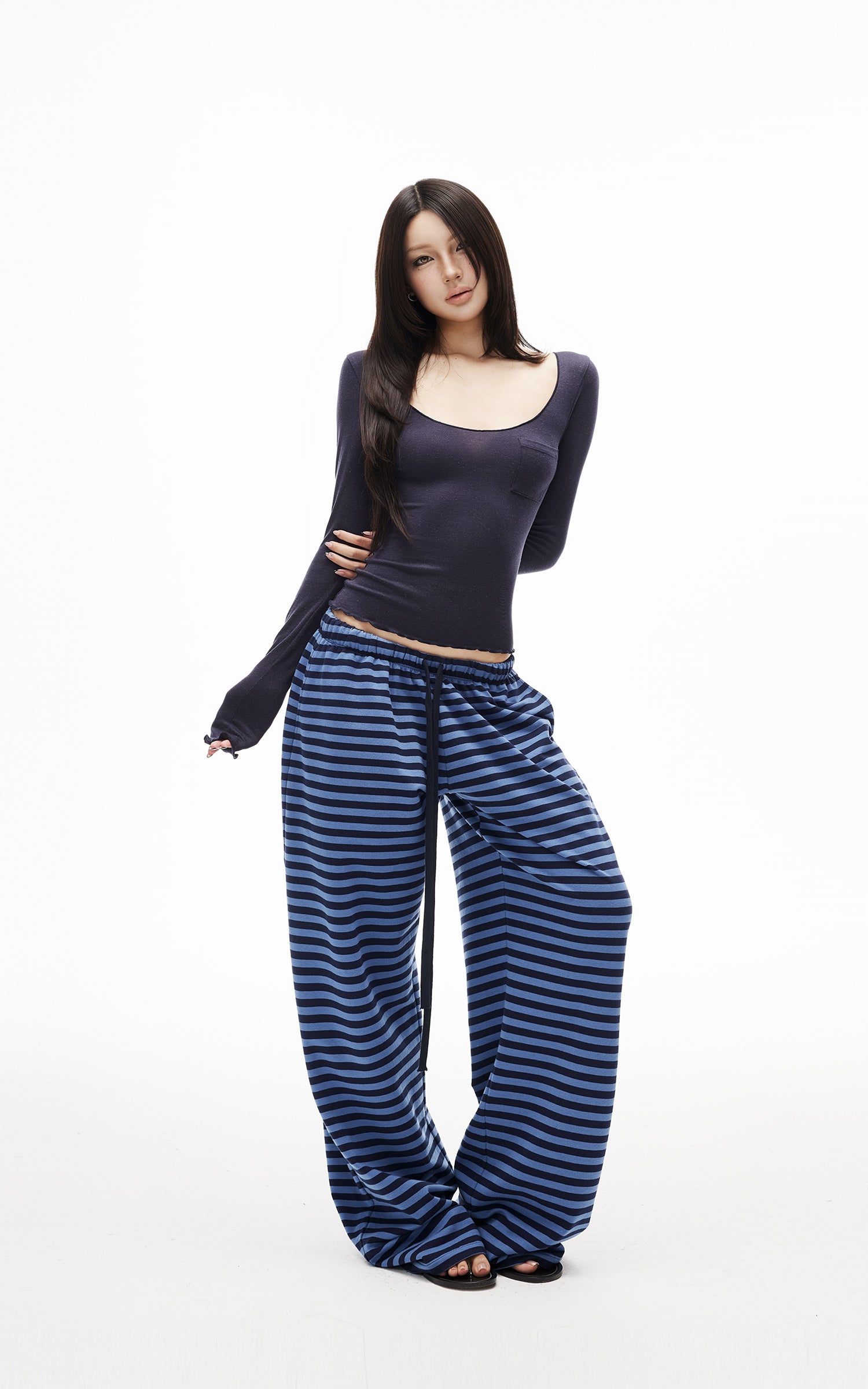IAMXIAA Striped Straight Leg Sweatpants