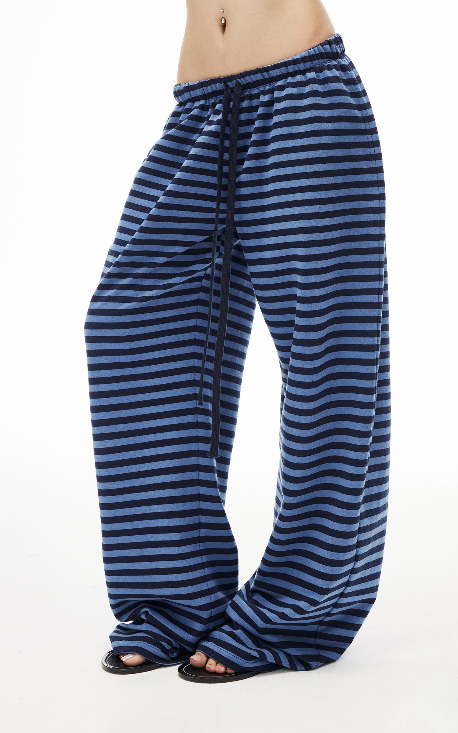 IAMXIAA Striped Straight Leg Sweatpants