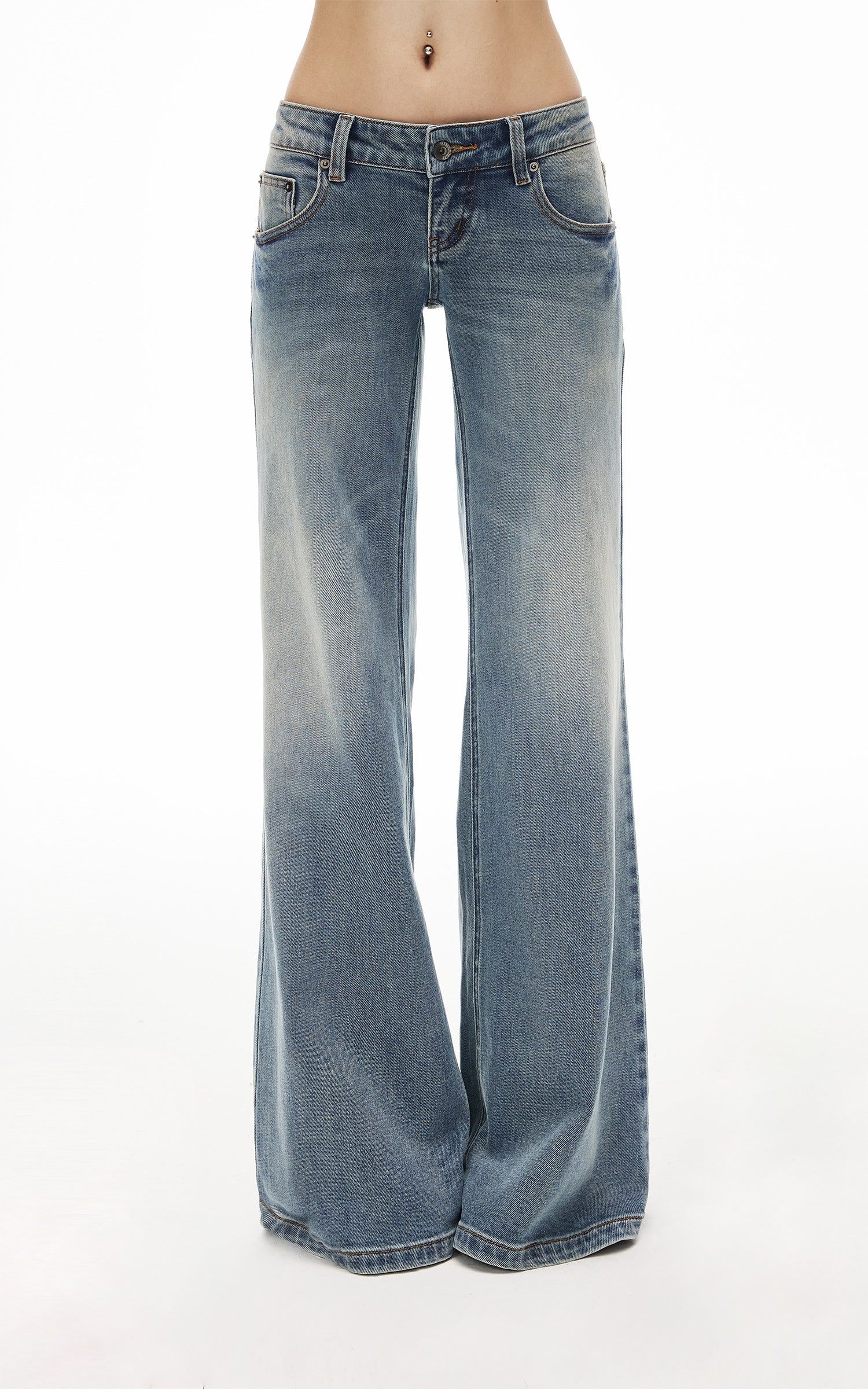 IAMXIAA Low Rise Wide Leg Flare Jeans