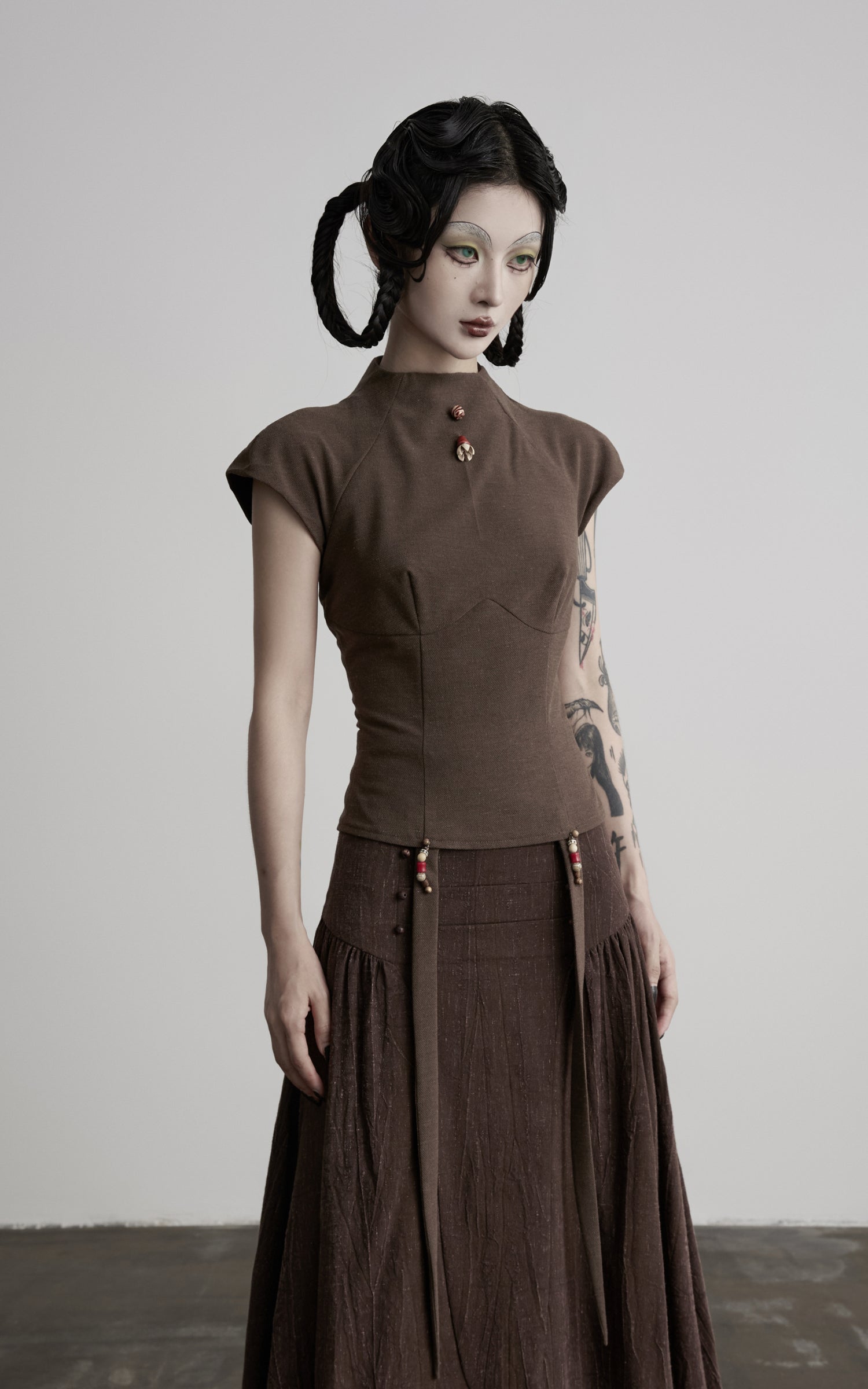 DOINDULGE Mock-Neck Cap-Sleeve Fitted Top